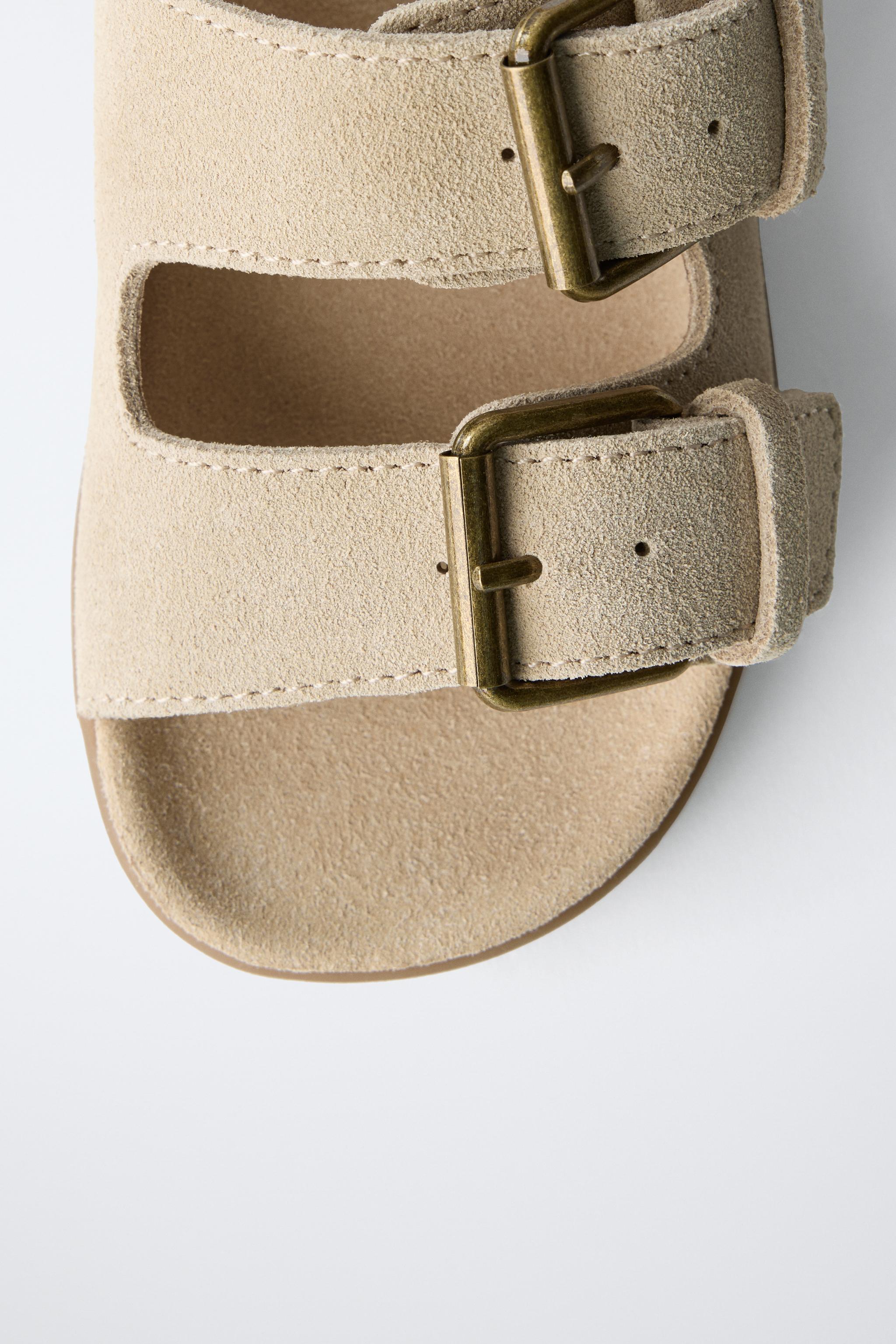 LEATHER BUCKLE SANDALS