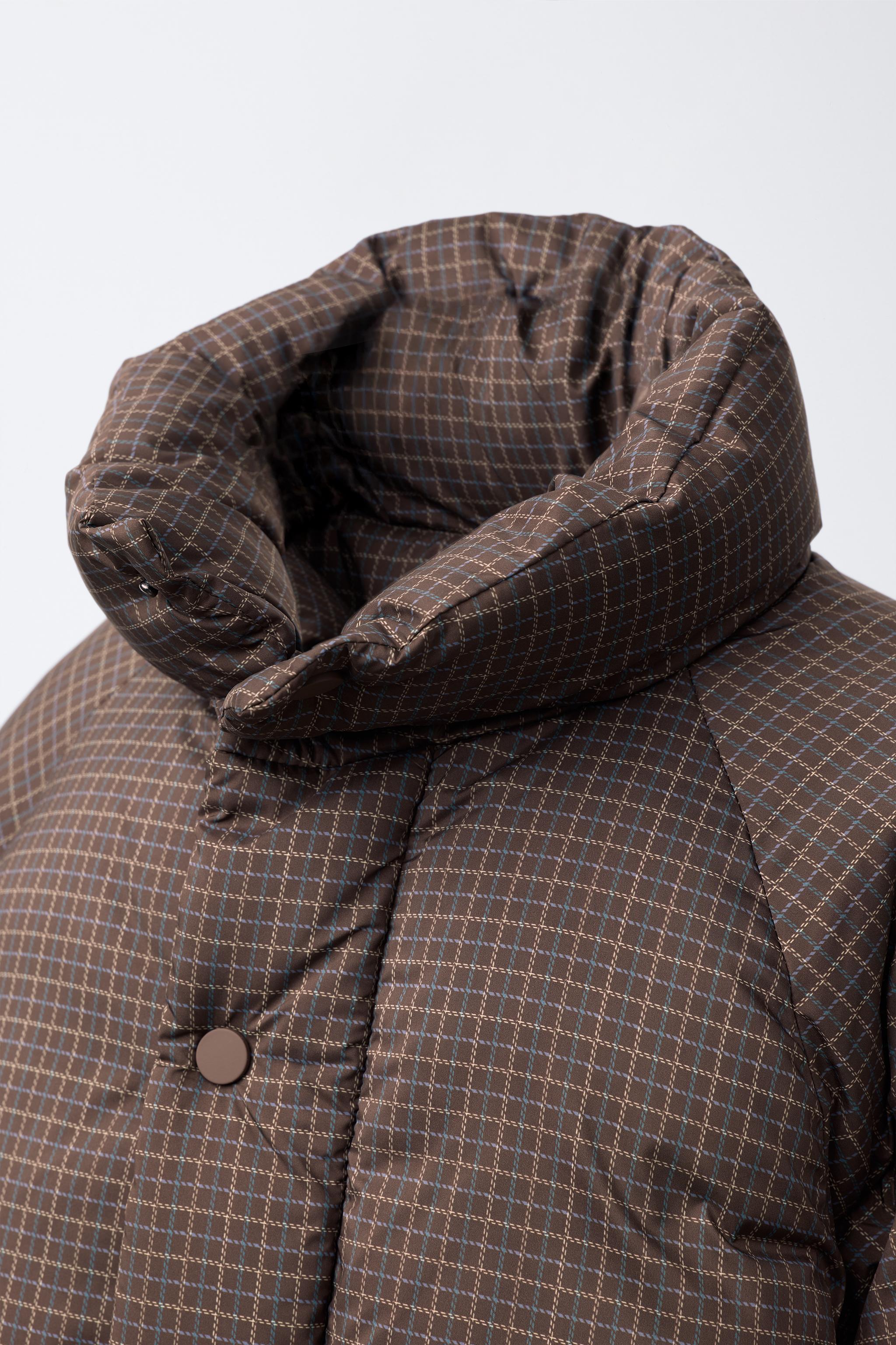 CHECKERED PUFFER JACKET