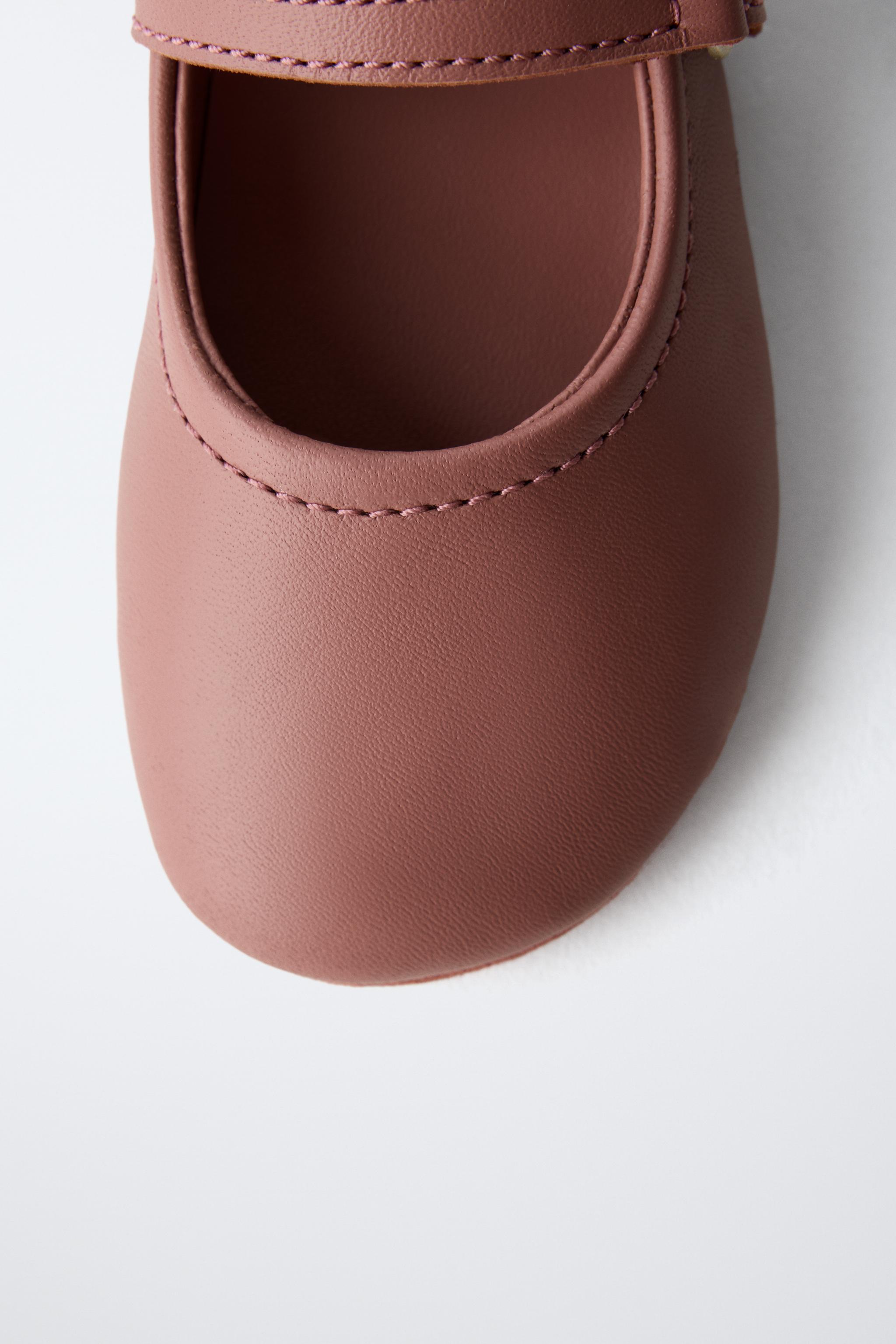 LEATHER BALLET FLATS