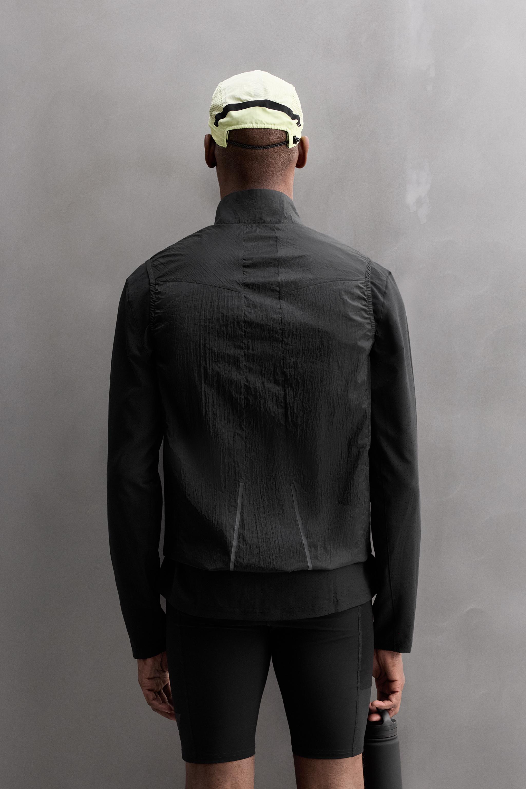 LIGHTWEIGHT TECHNICAL VEST