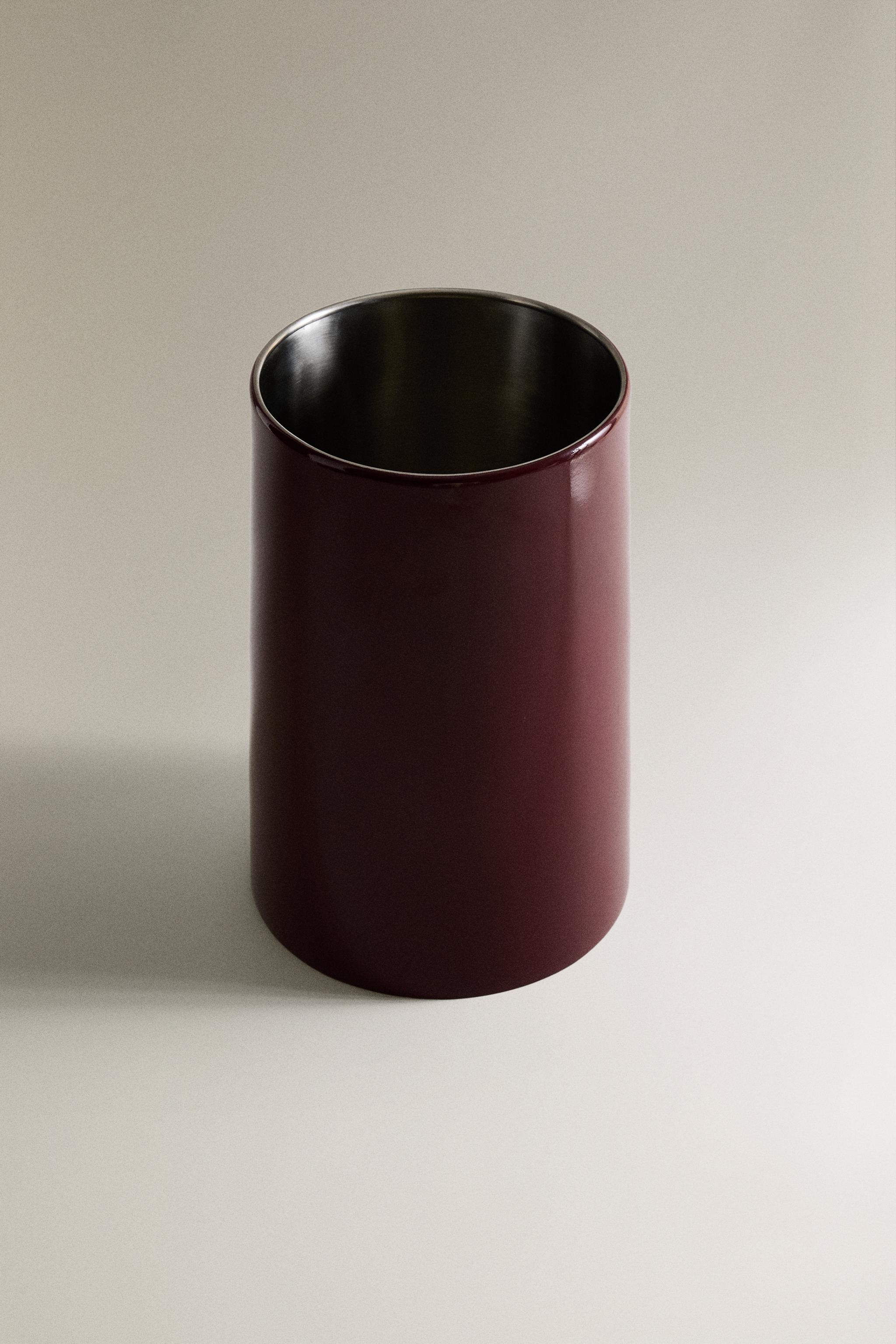 CYLINDRICAL METAL WASTEPAPER BASKET