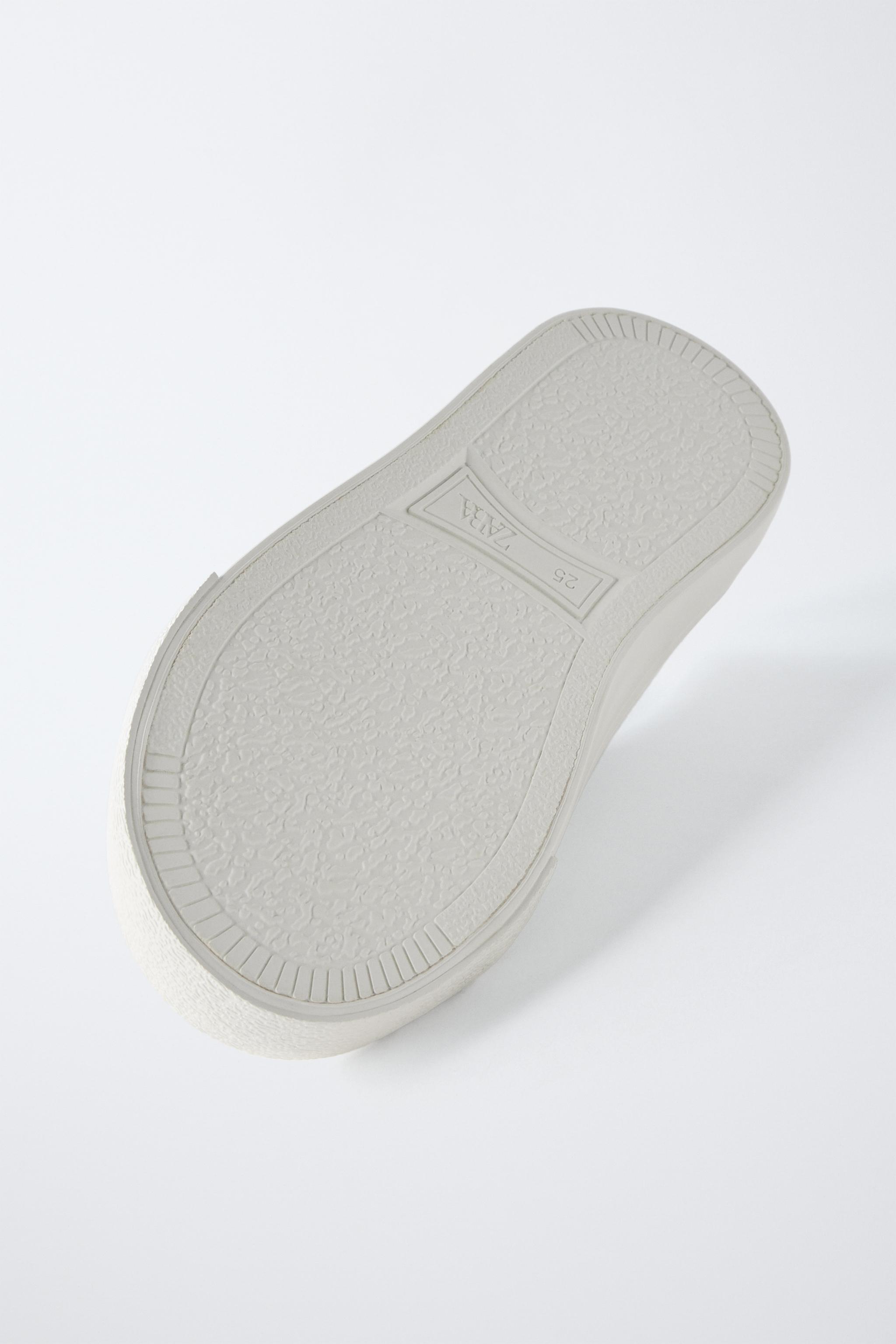 MICKEY MOUSE © DISNEY SNEAKERS