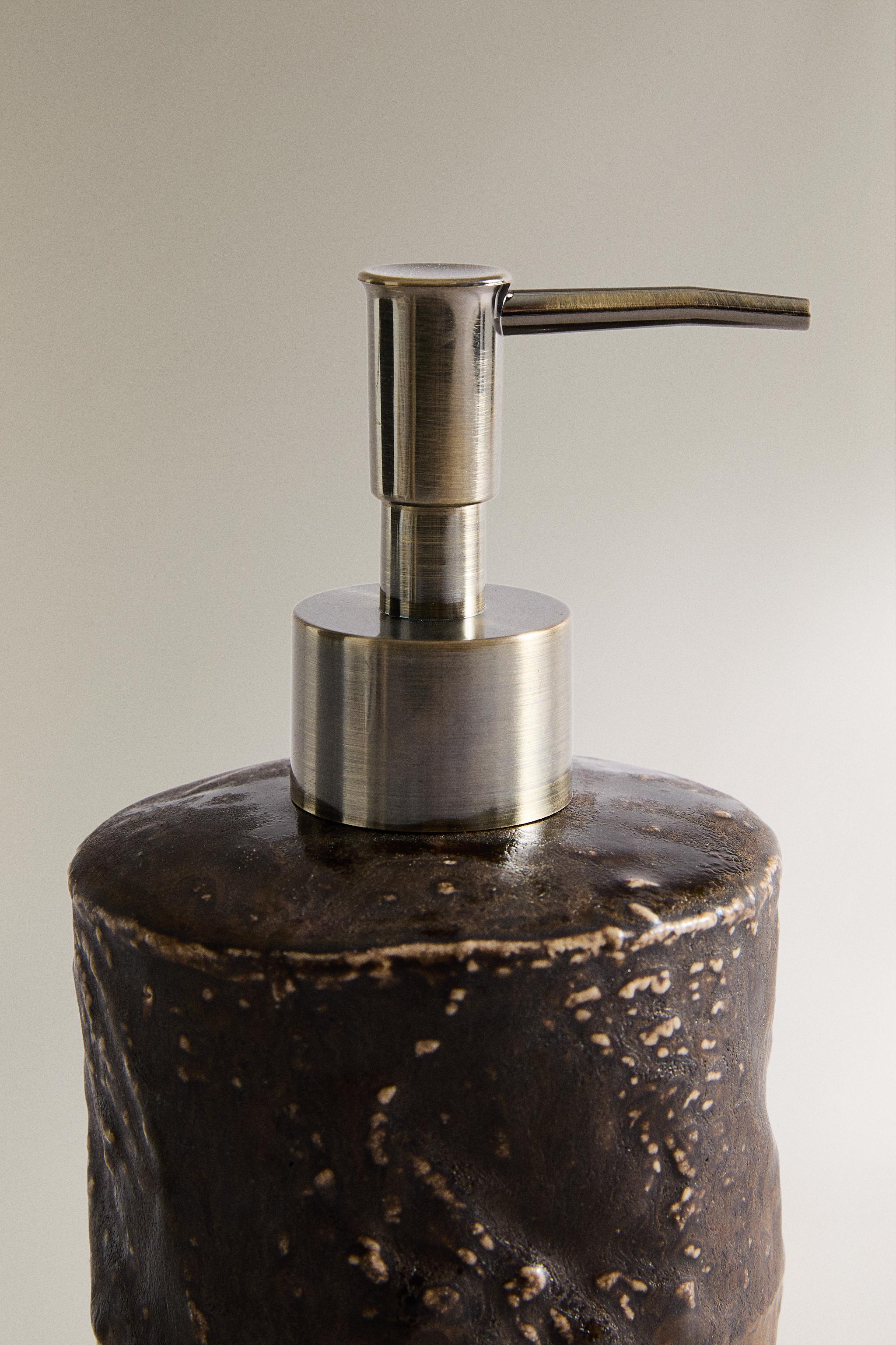 TEXTURED CERAMIC SOAP DISPENSER