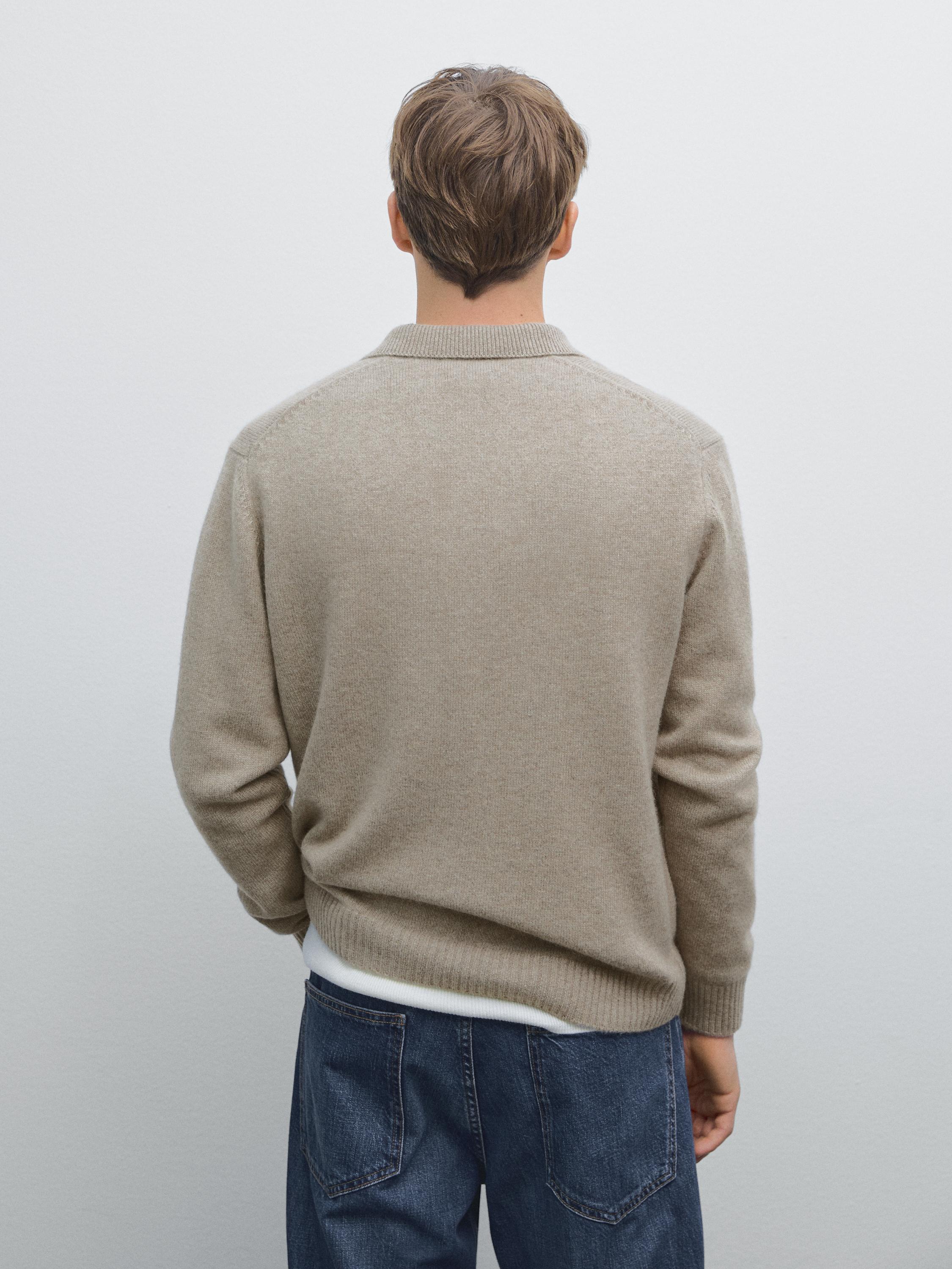 Knit 100% cashmere V-neck sweater