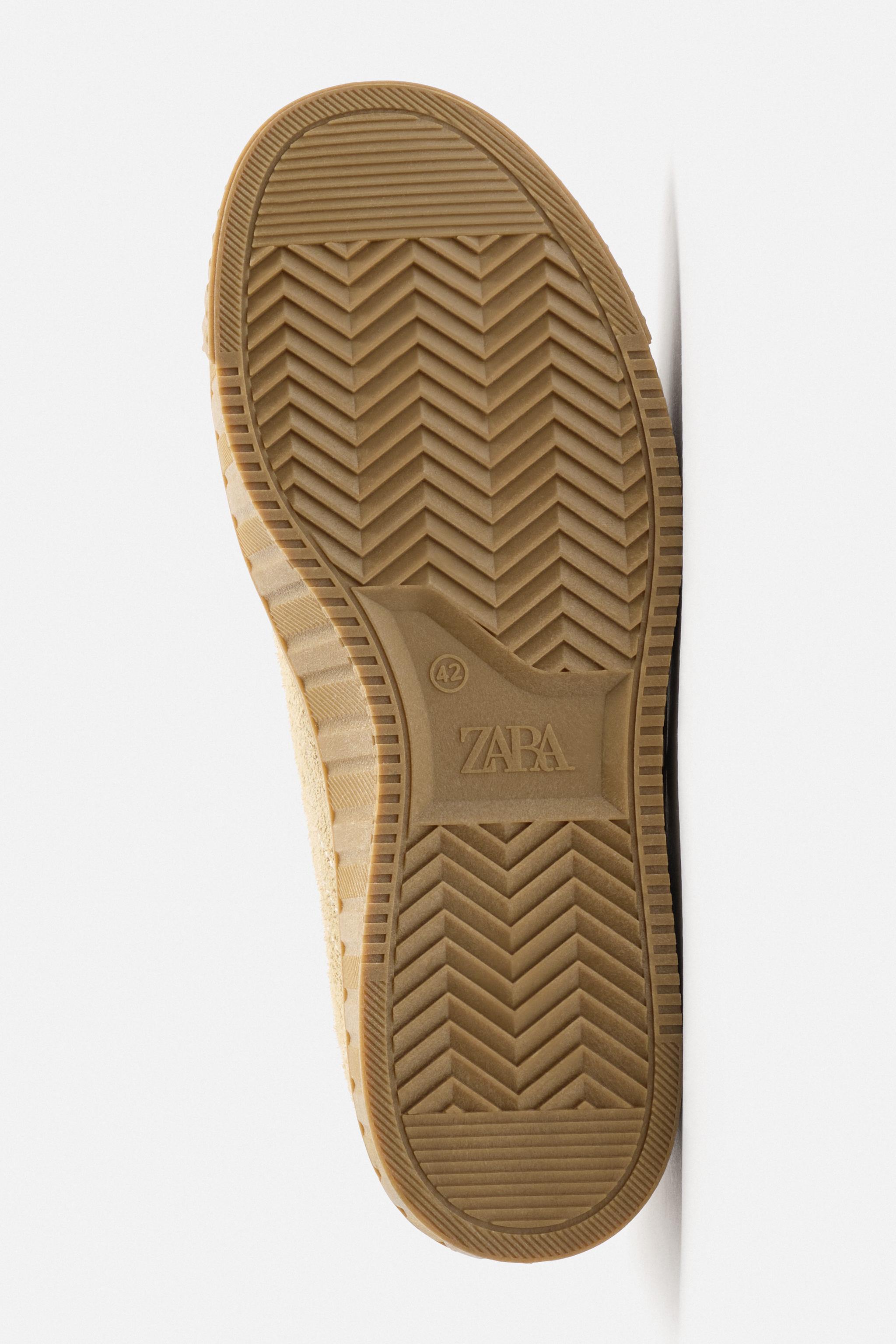 CONTRAST LEATHER SNEAKERS