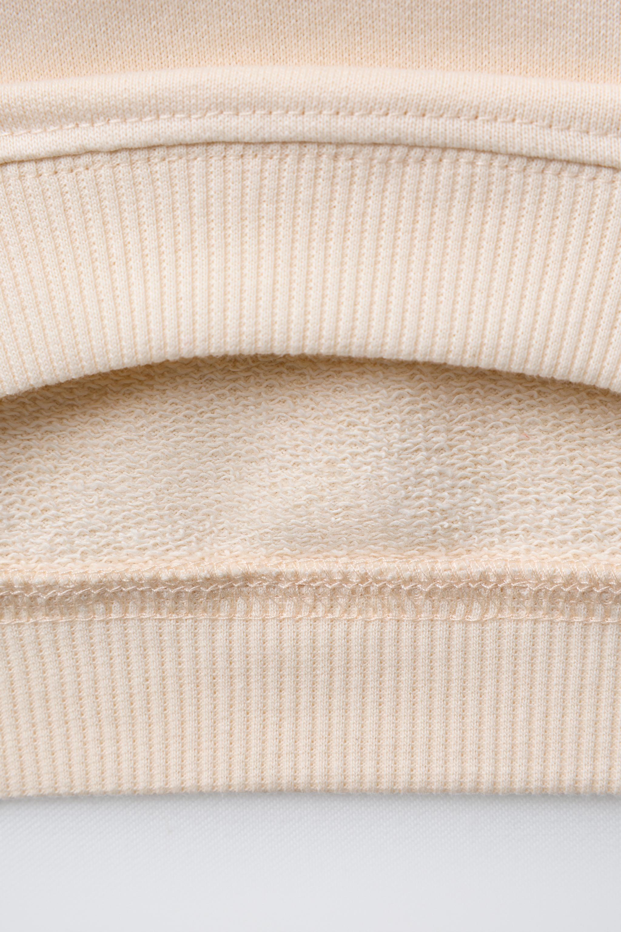 CONTRAST COLLAR FLORAL SWEATSHIRT