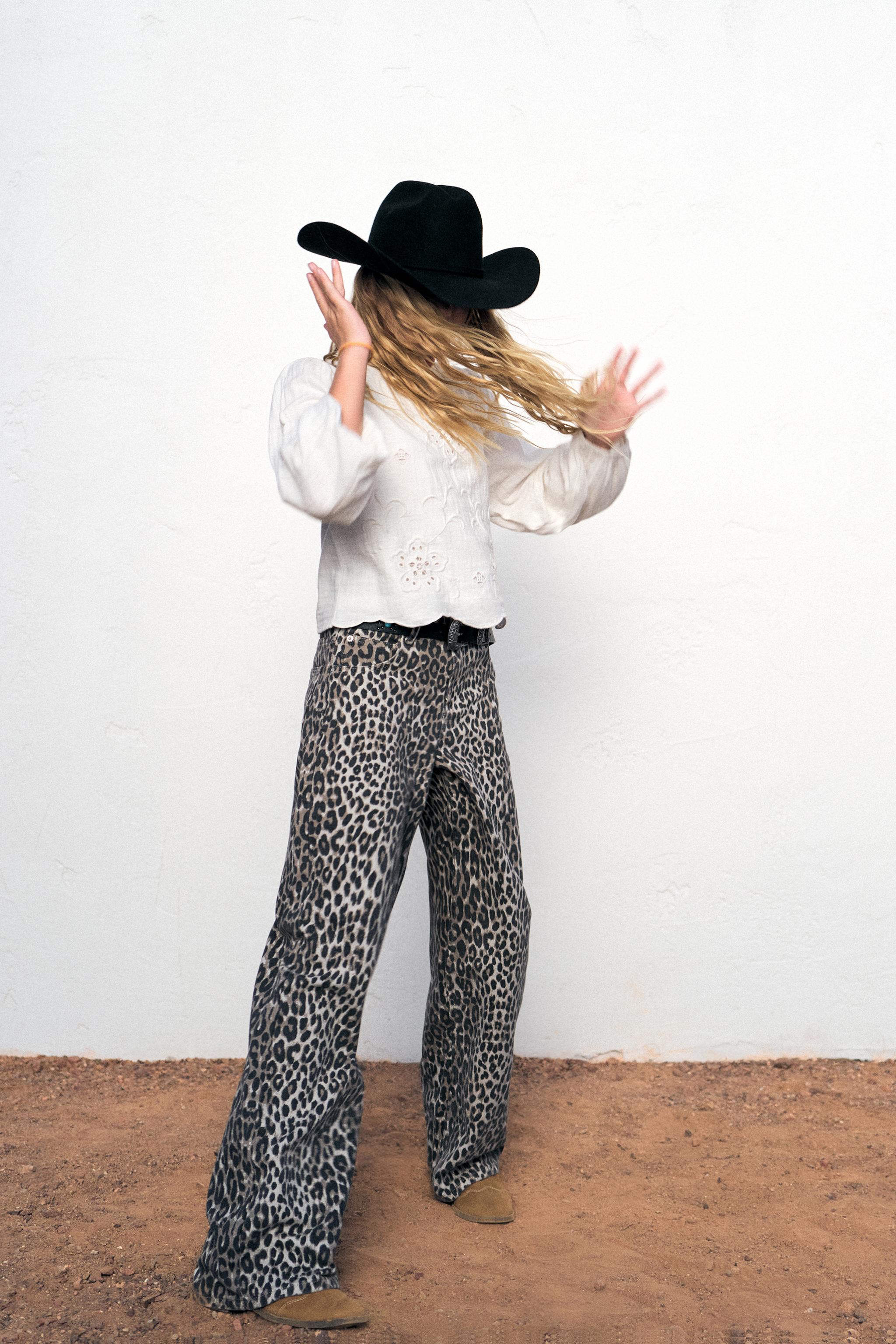 ANIMAL PRINT WIDE LEG DENIM PANTS