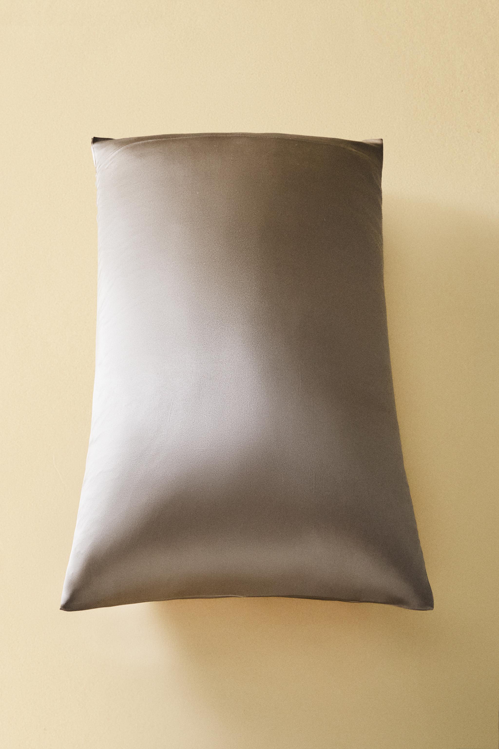 100% MULBERRY SILK PILLOWCASE