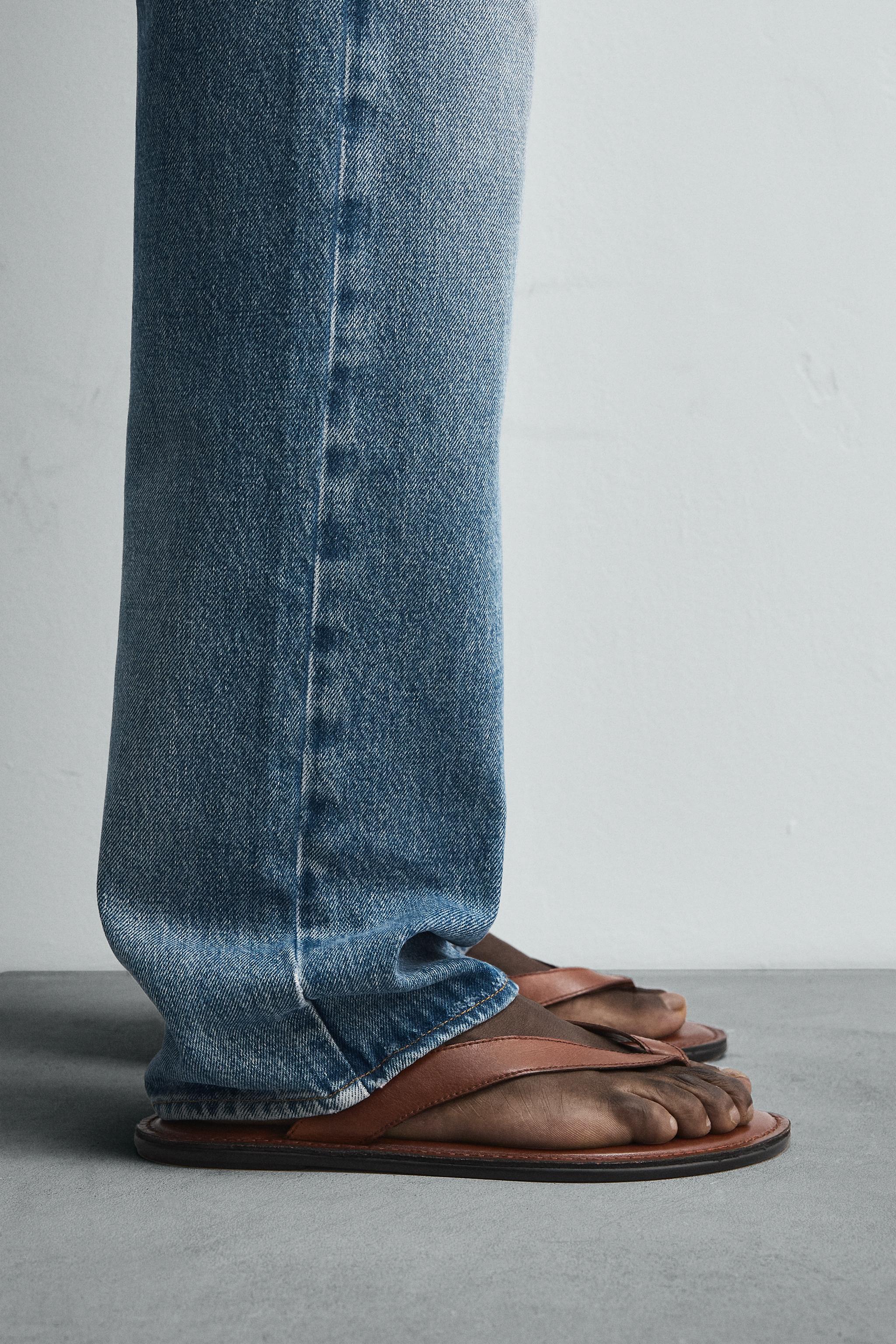 LIMITED EDITION LEATHER SANDALS