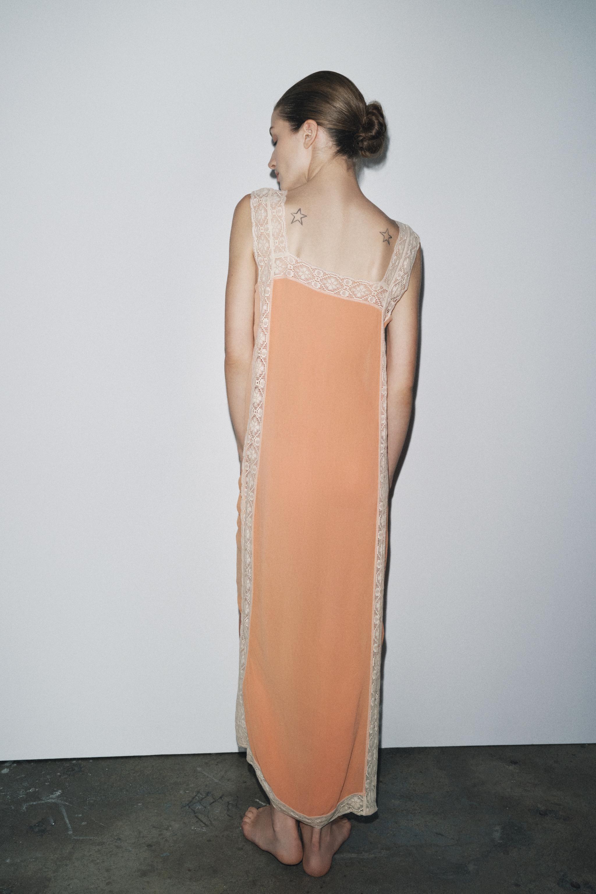 TEXTURED EMBROIDERED LACE DRESS