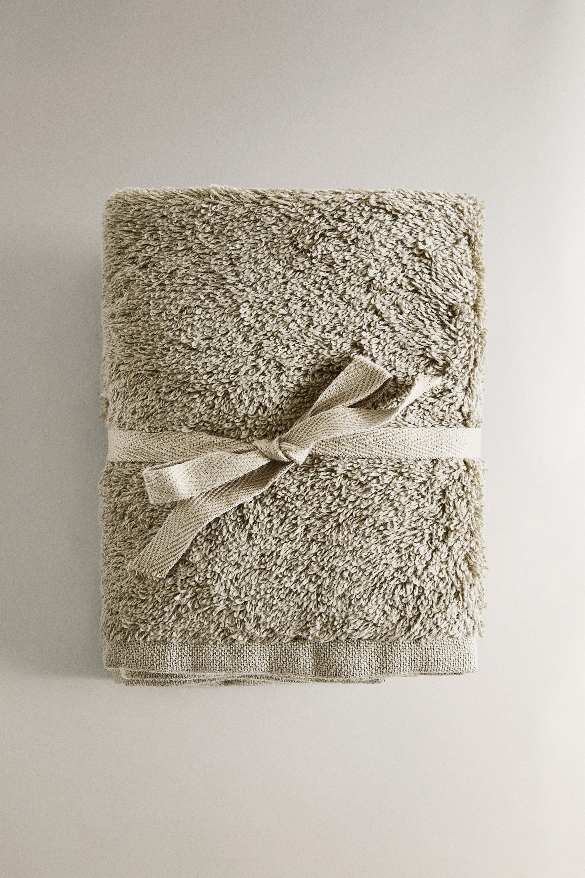 PACK OF COTTON HAND TOWELS (PACK OF 3)