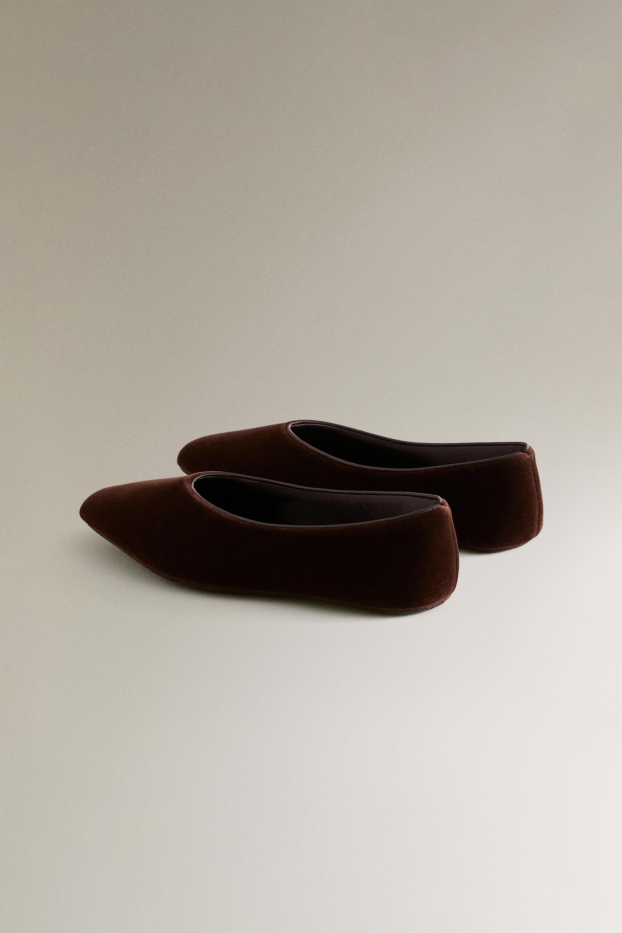 VELVET BALLET FLATS
