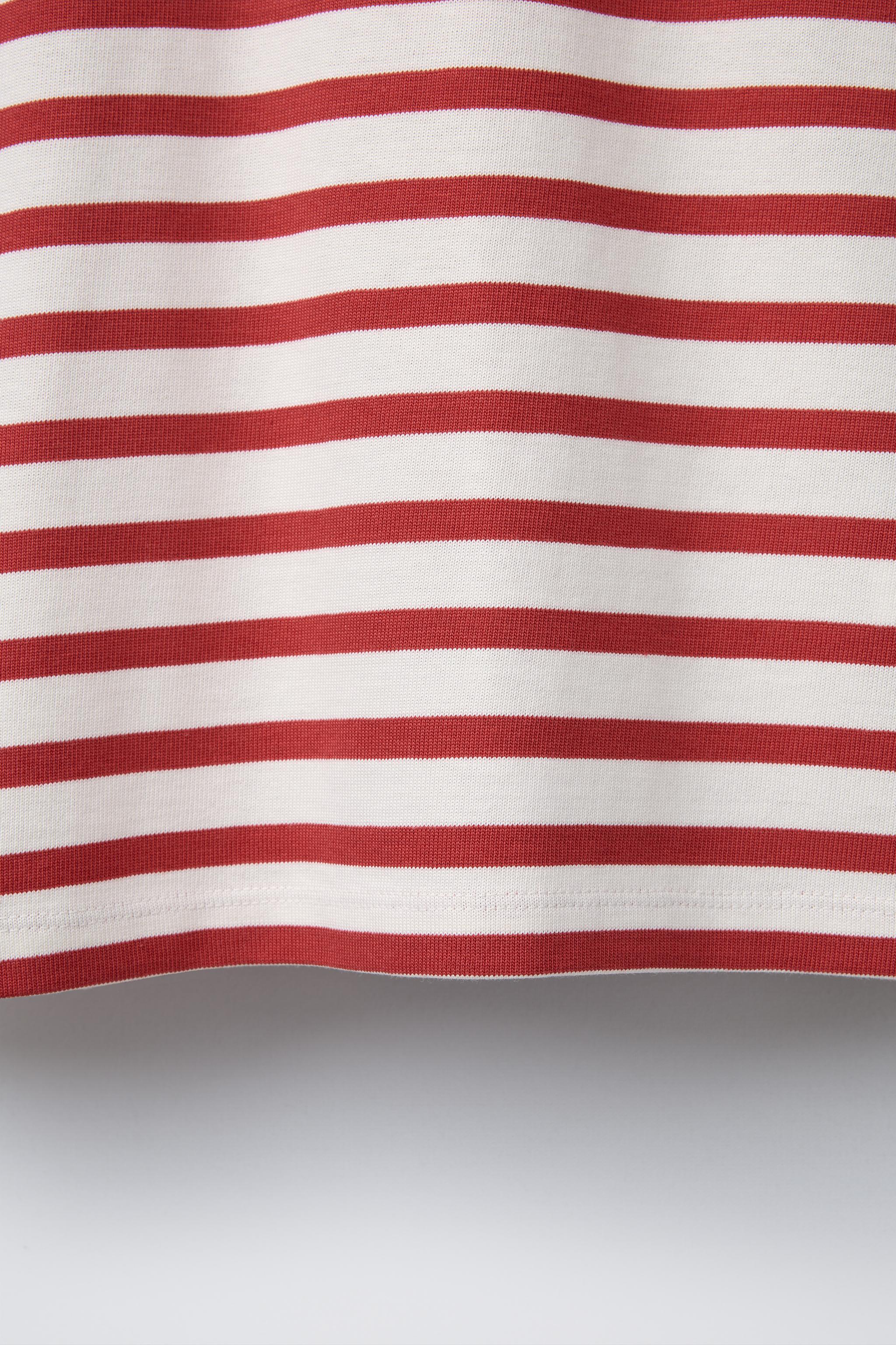 STRIPED PATCH T-SHIRT