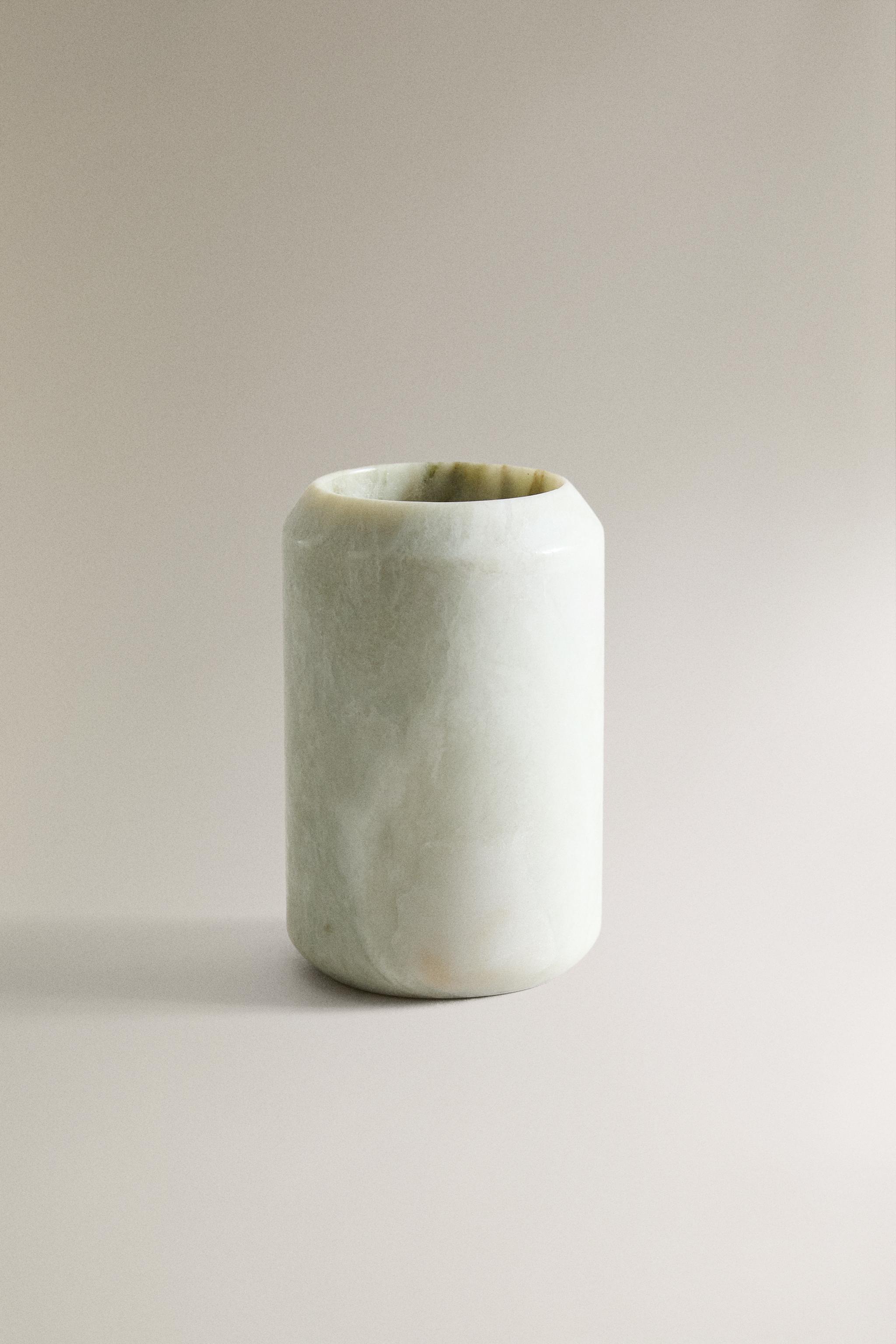 MARBLE TOOTHBRUSH HOLDER