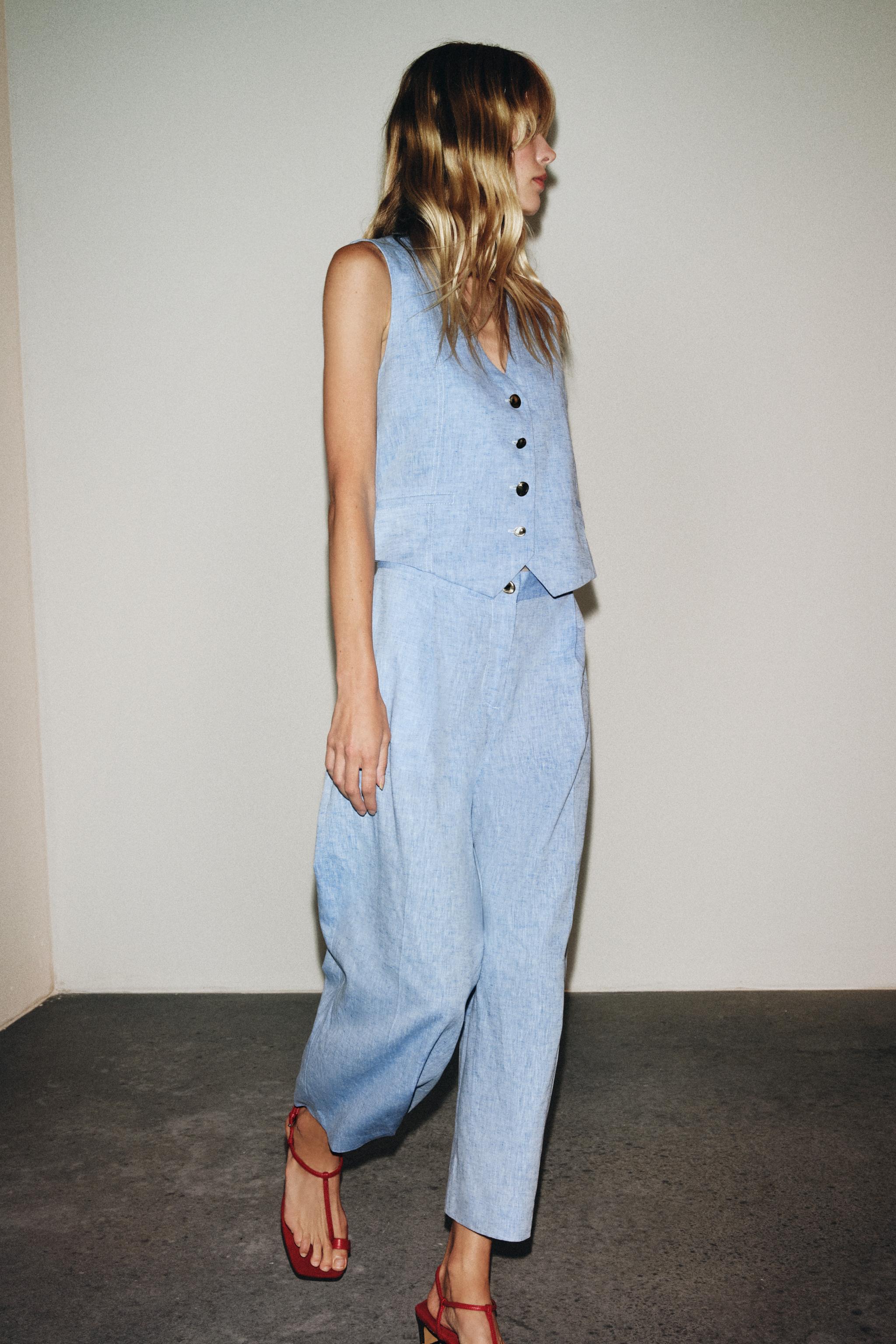 LINEN VEST JUMPSUIT