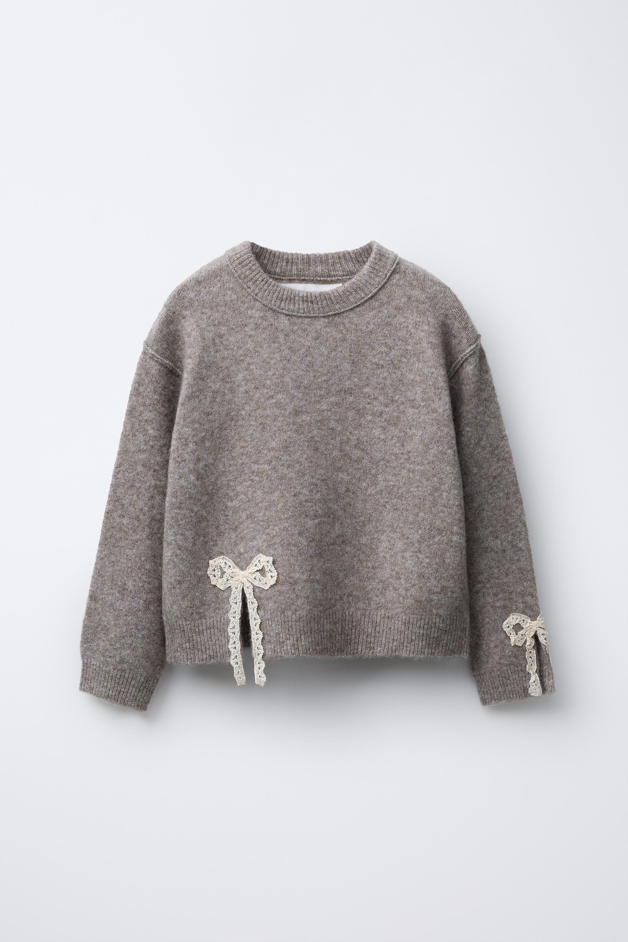 LACE BOWS KNIT SWEATER