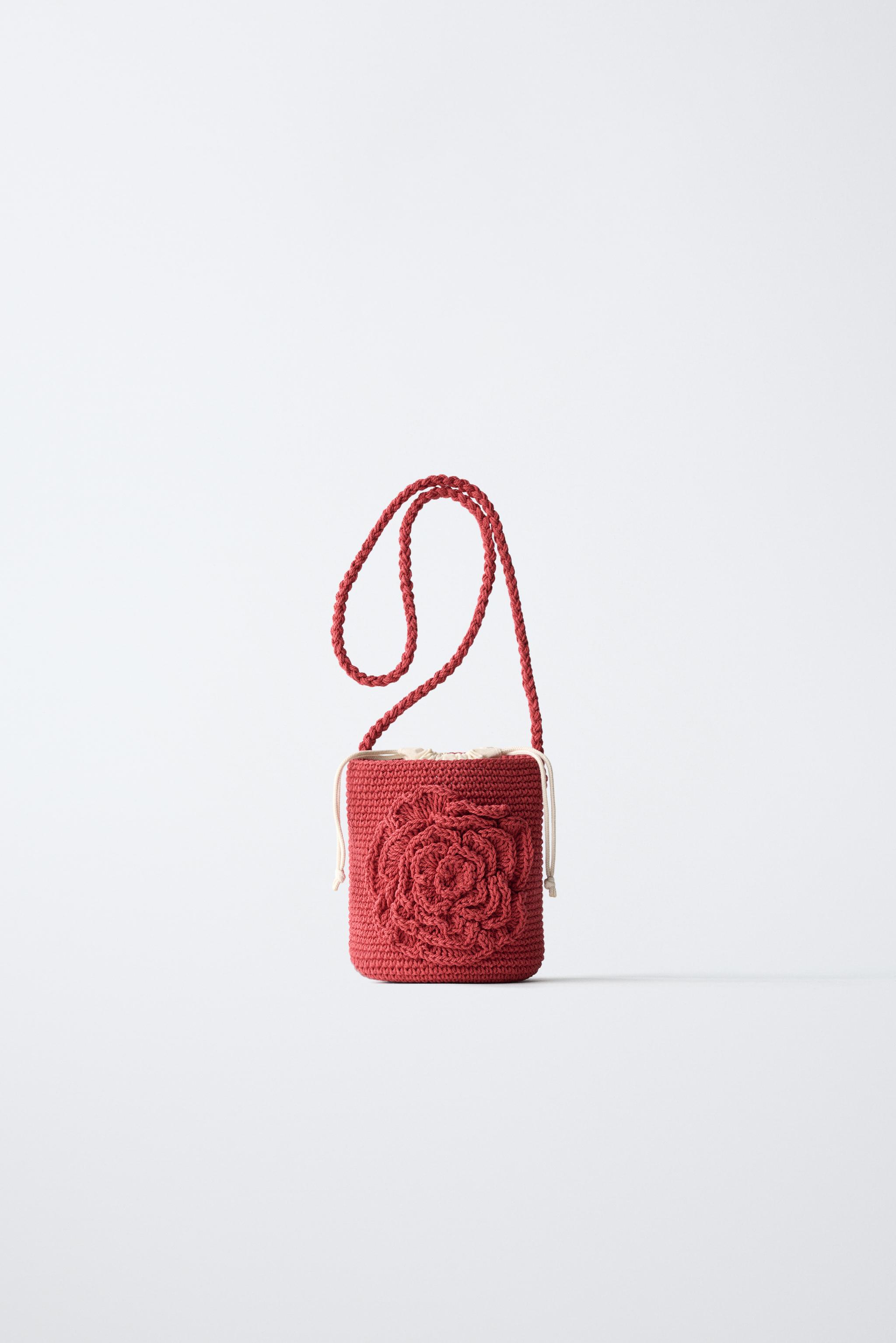 FLOWER CROCHET CROSSBODY BAG