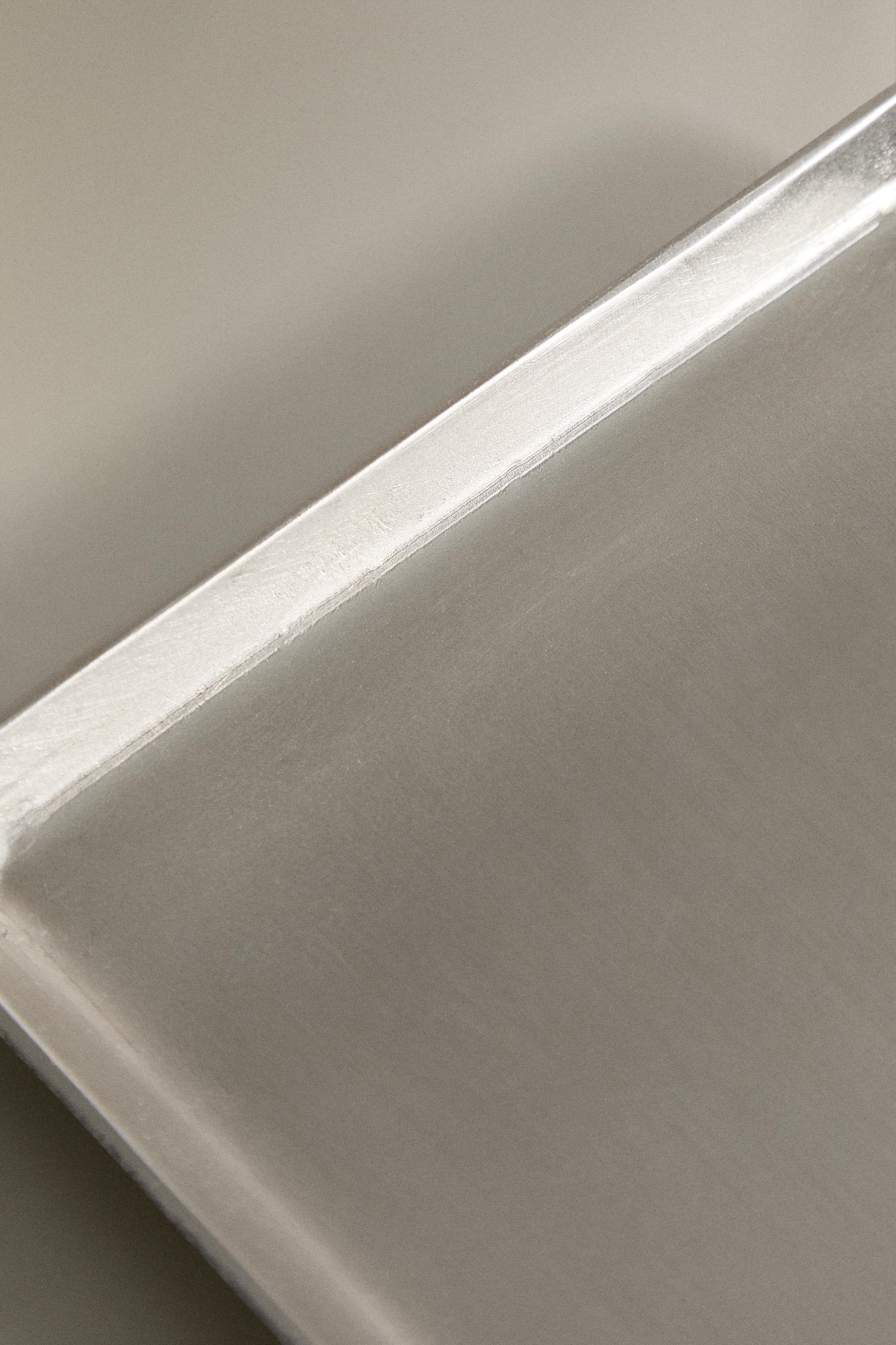 RECTANGULAR ALUMINUM TRAY