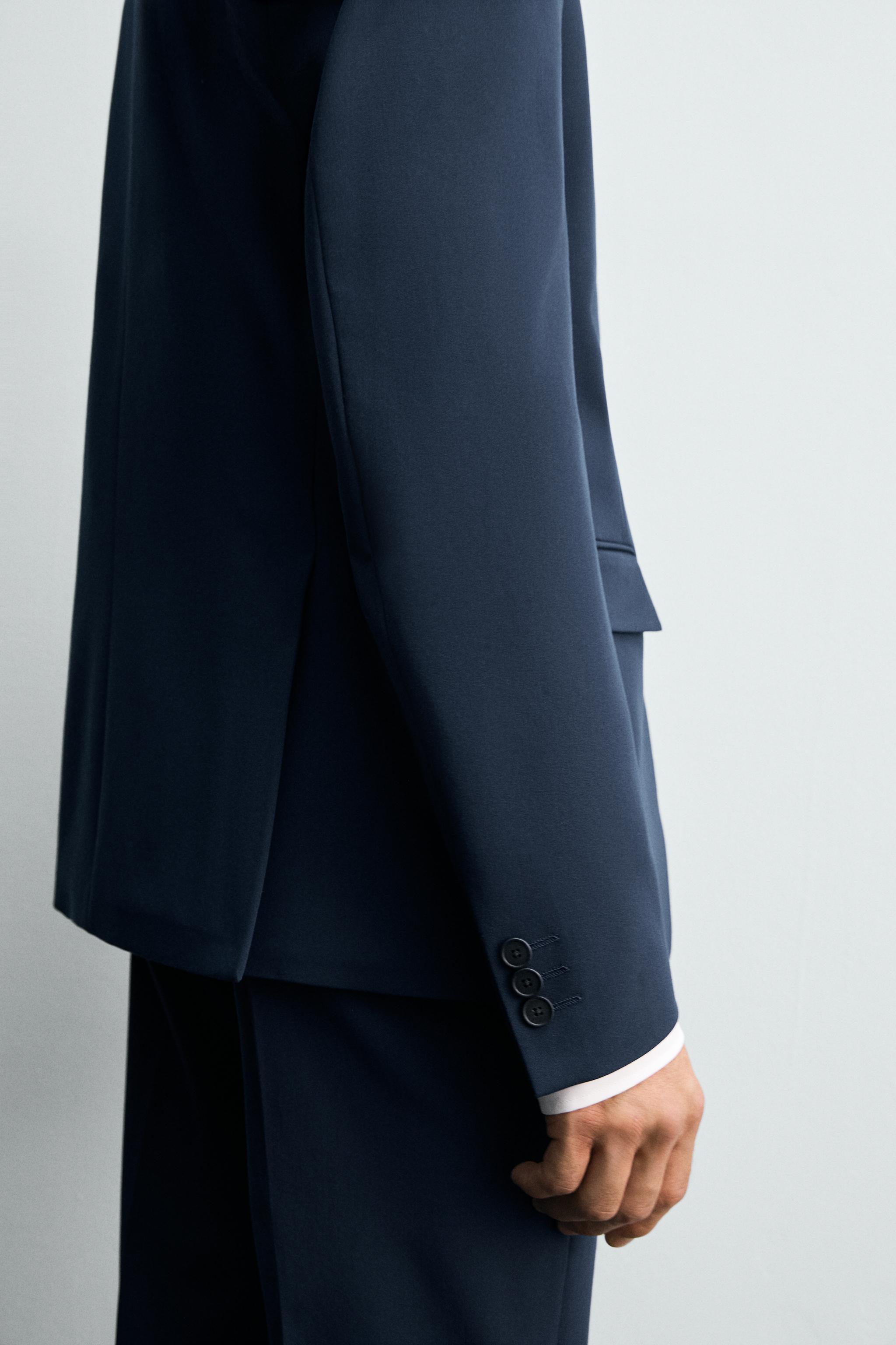 COMFORT SUIT JACKET