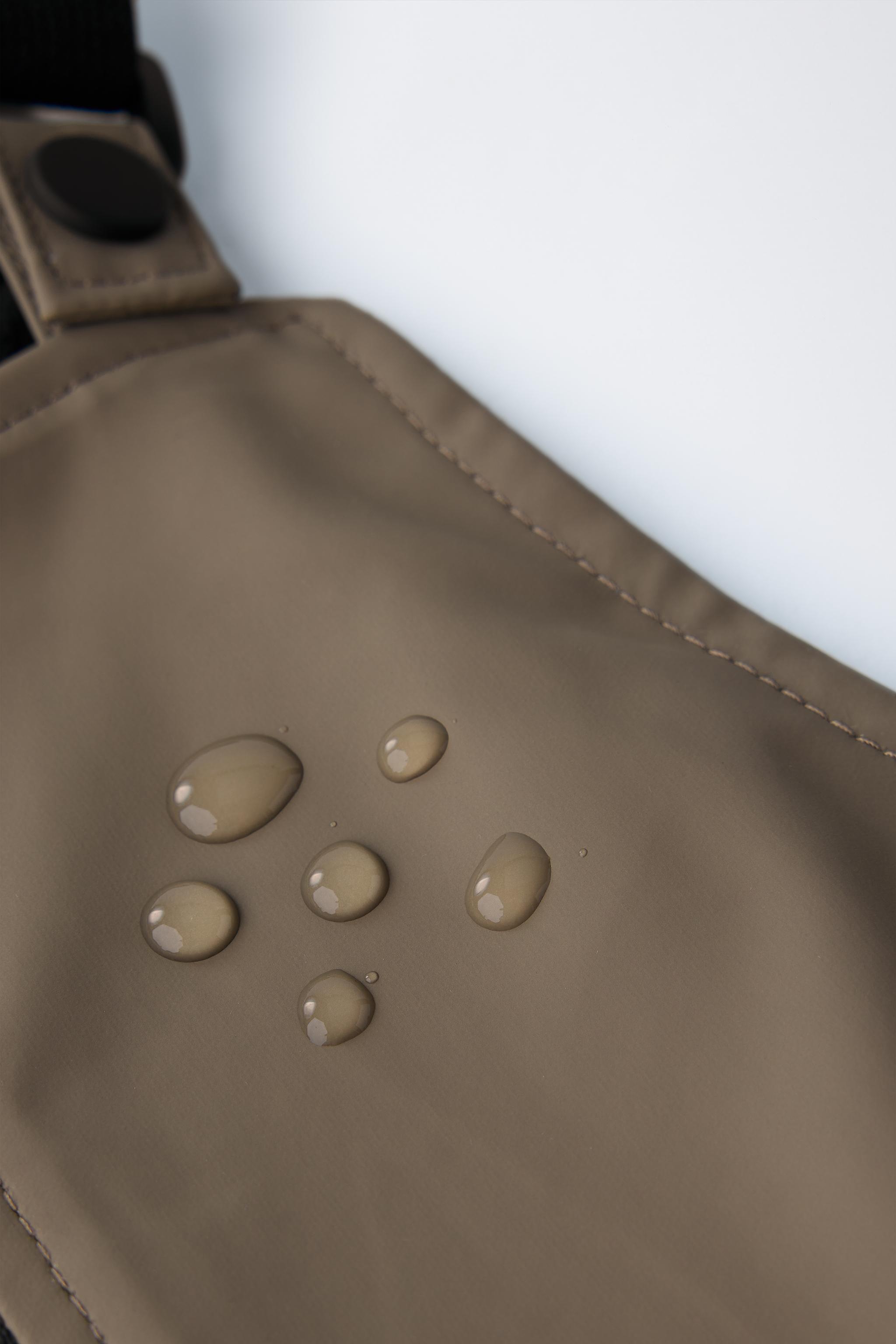 WATER-RESISTANT RUBBERIZED OVERALLS