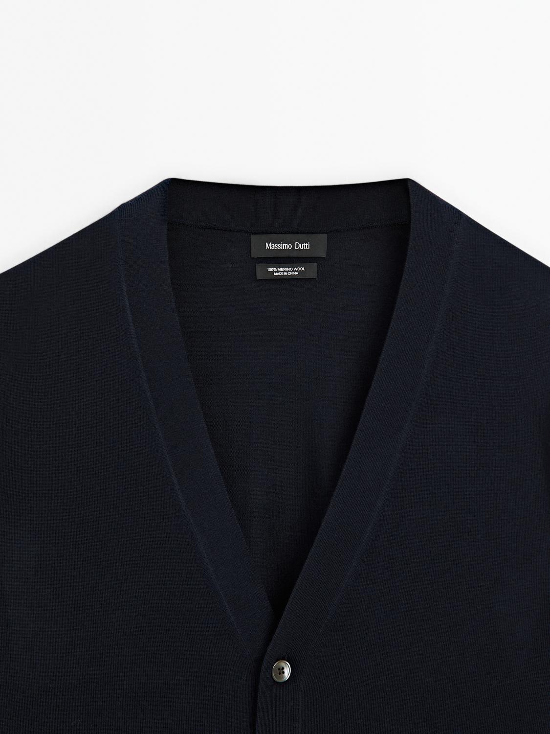 100% merino wool knit cardigan