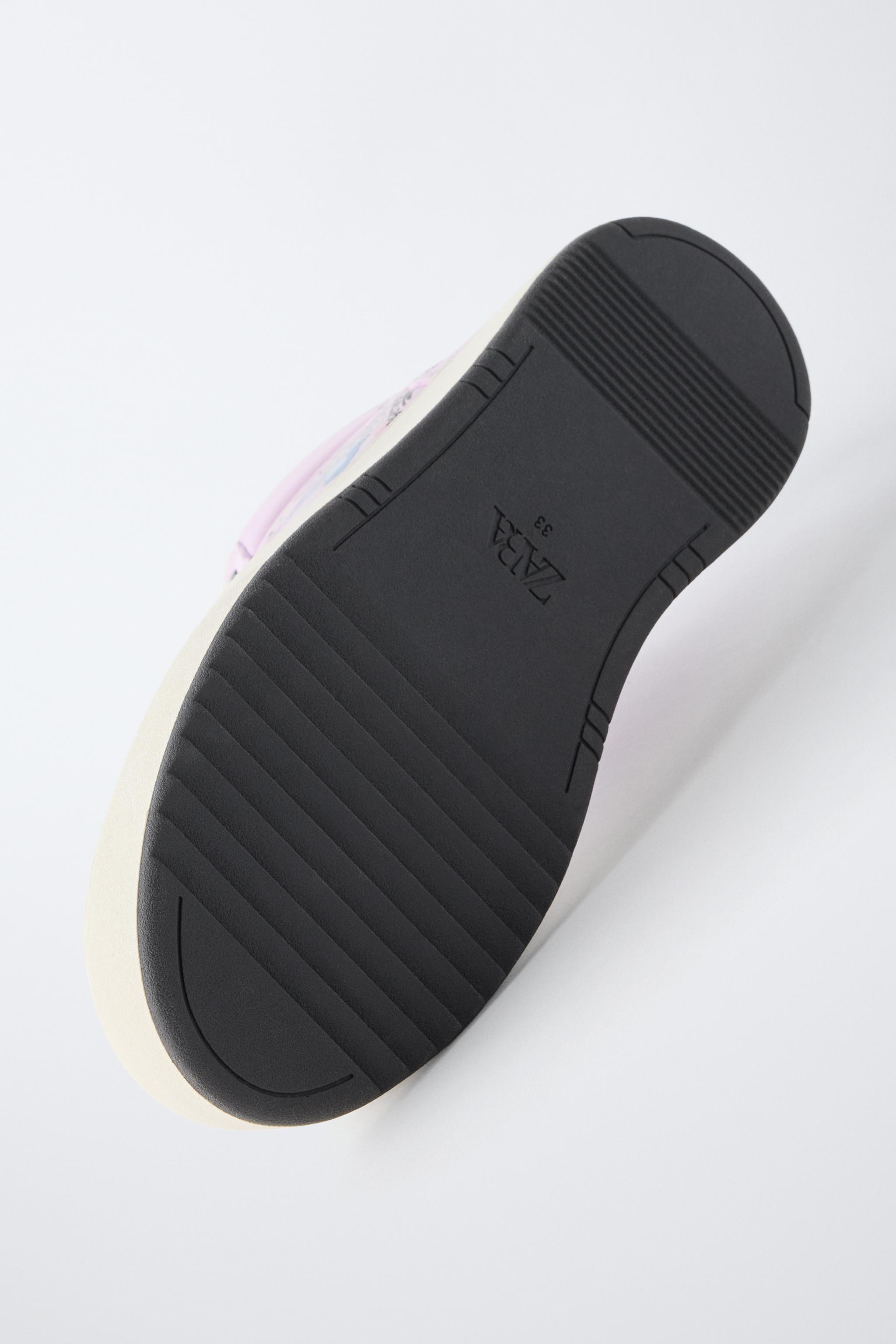 LILO & STITCH © DISNEY HIGH-TOP SNEAKERS