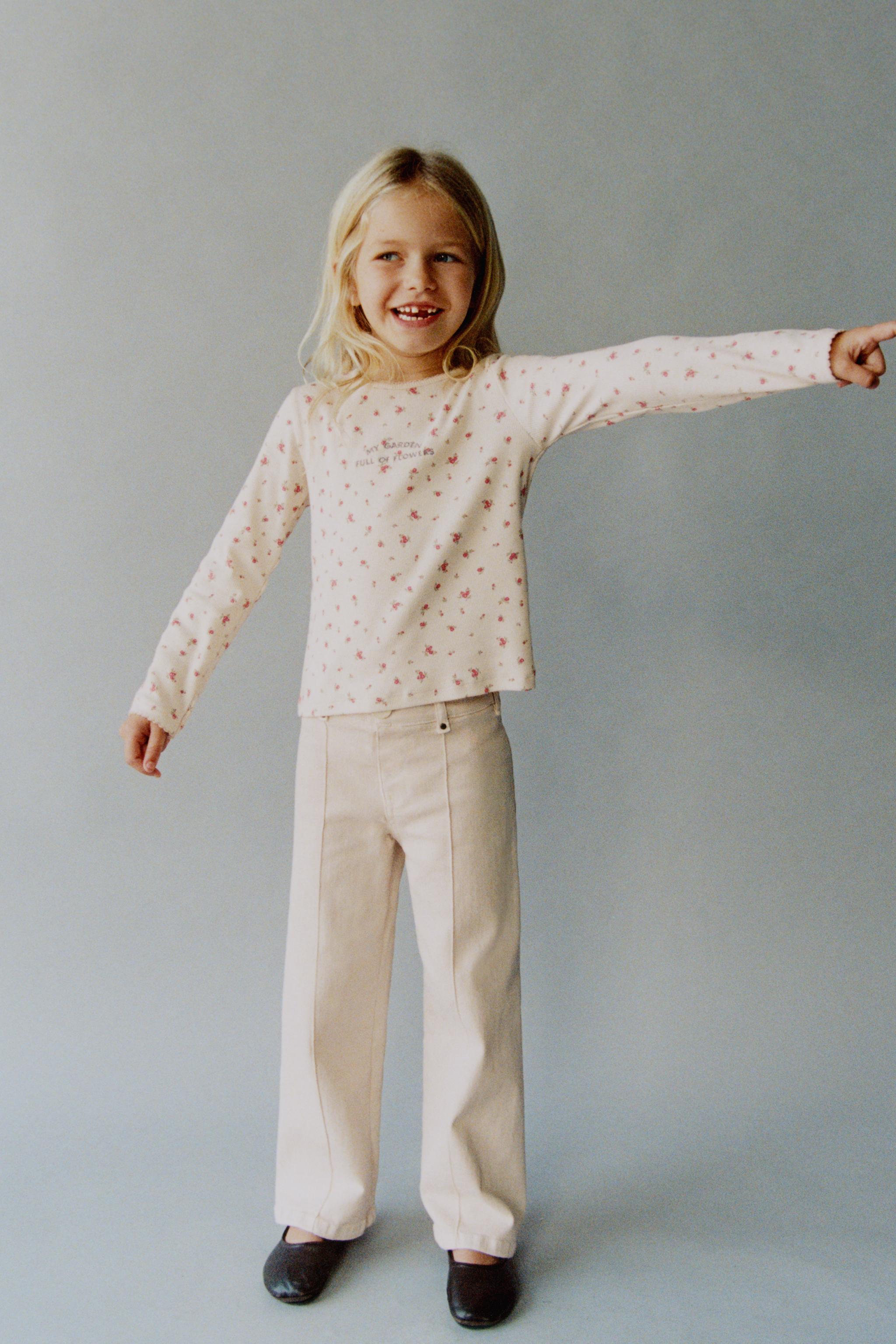 FLORAL TEXT EMBROIDERED RIBBED T-SHIRT