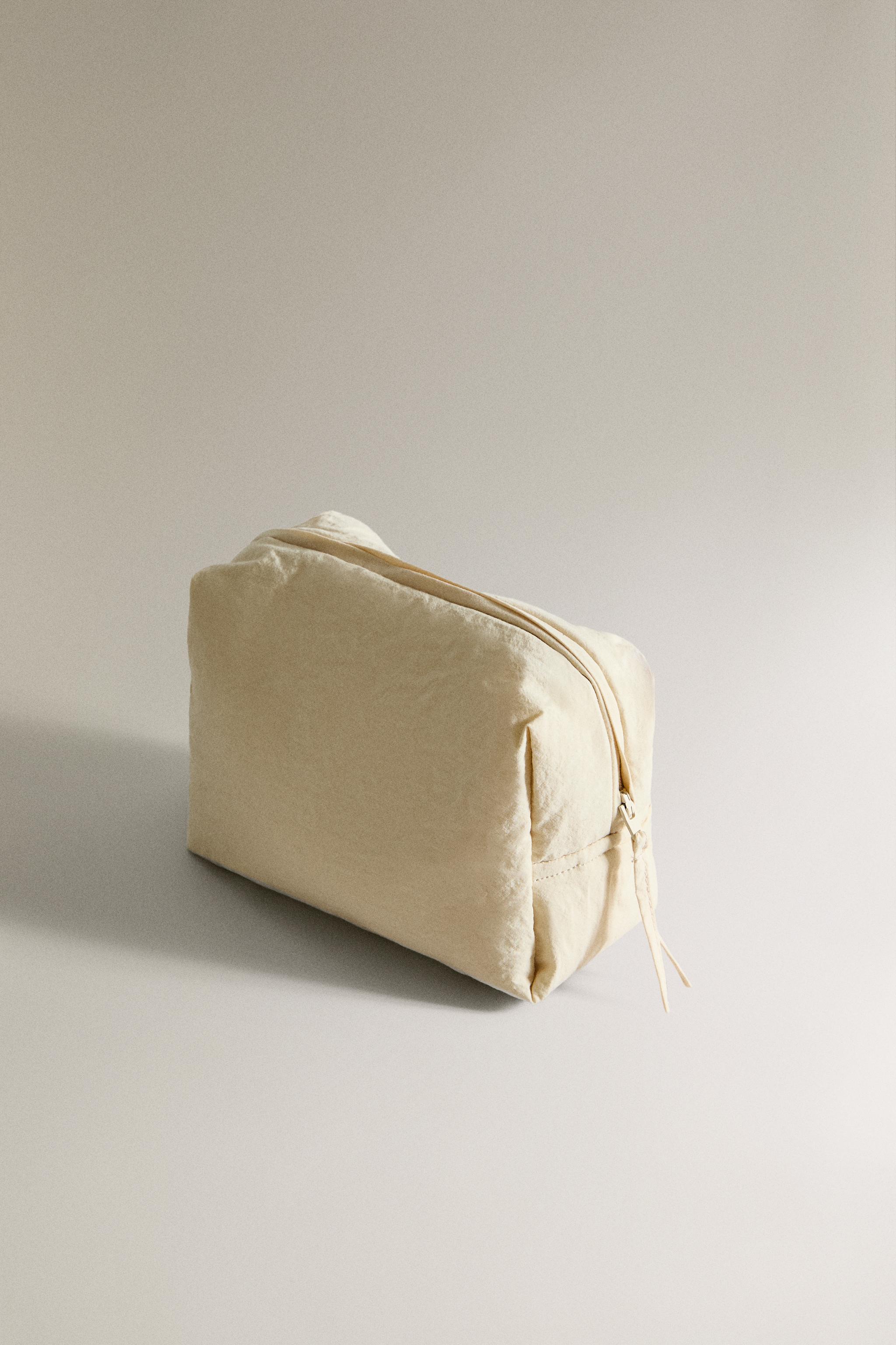 CHILDREN'S SMALL FLORAL COSMETIC BAG