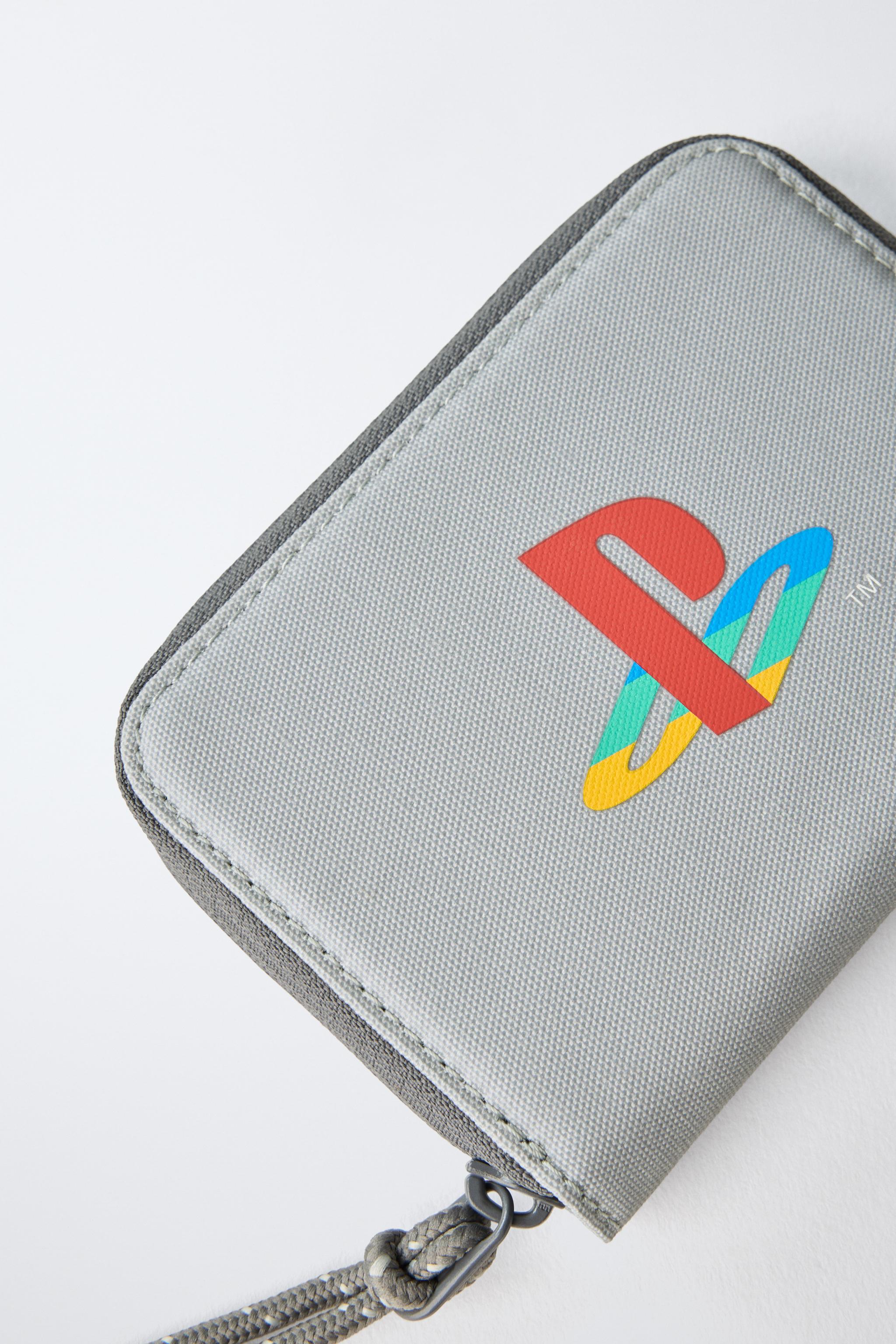 PLAYSTATION ™ 30TH ANNIVERSARY WALLET