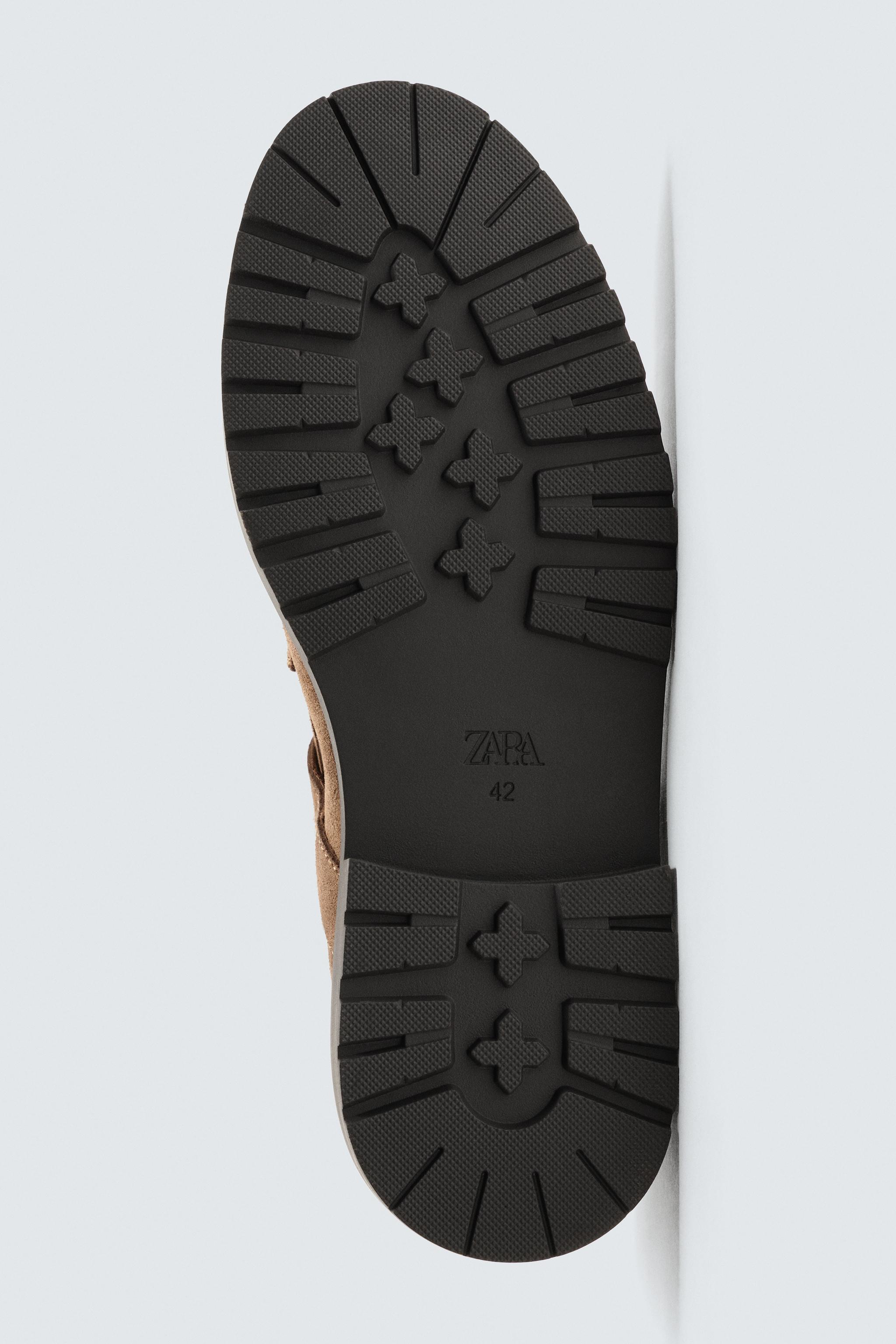 LEATHER BUCKLE SHOES