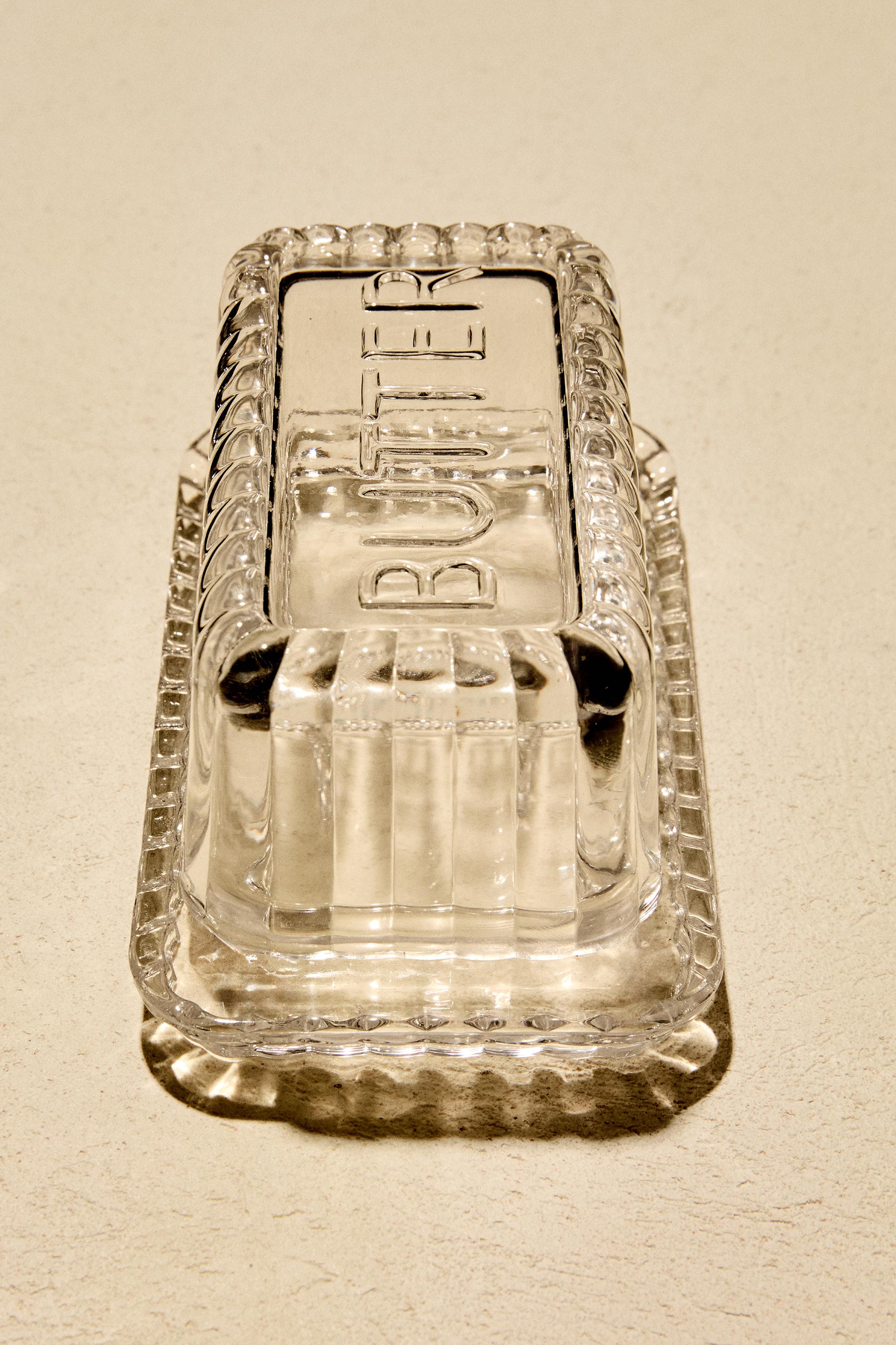 STRIPED GLASS BUTTER DISH