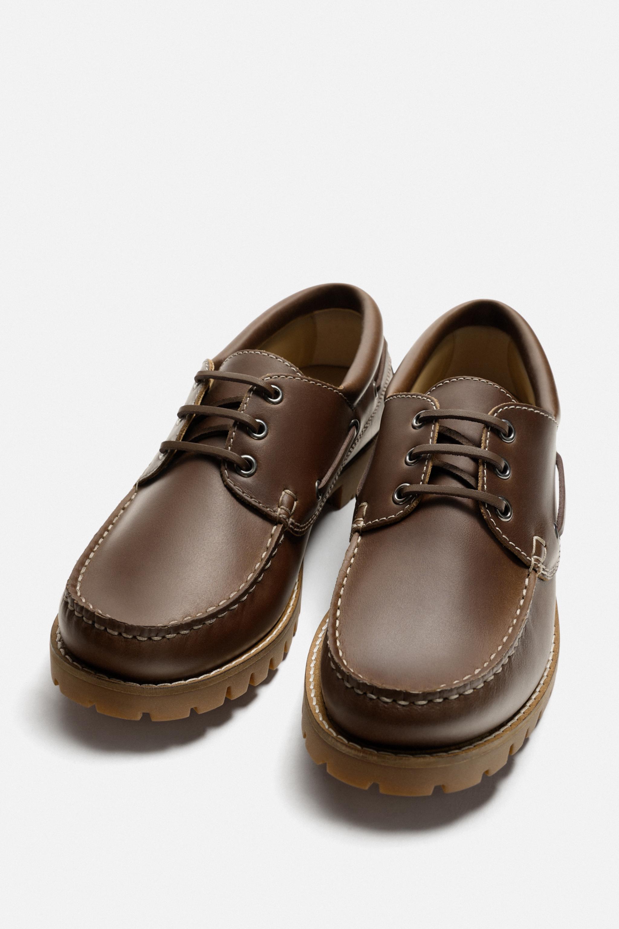 LEATHER BOAT SHOES
