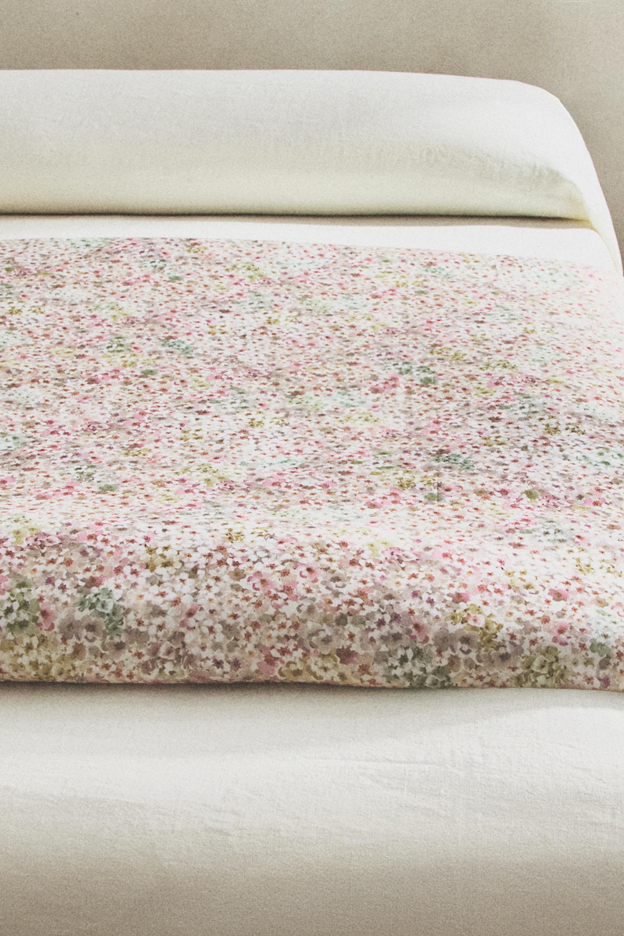 FLORAL PRINT DUVET COVER
