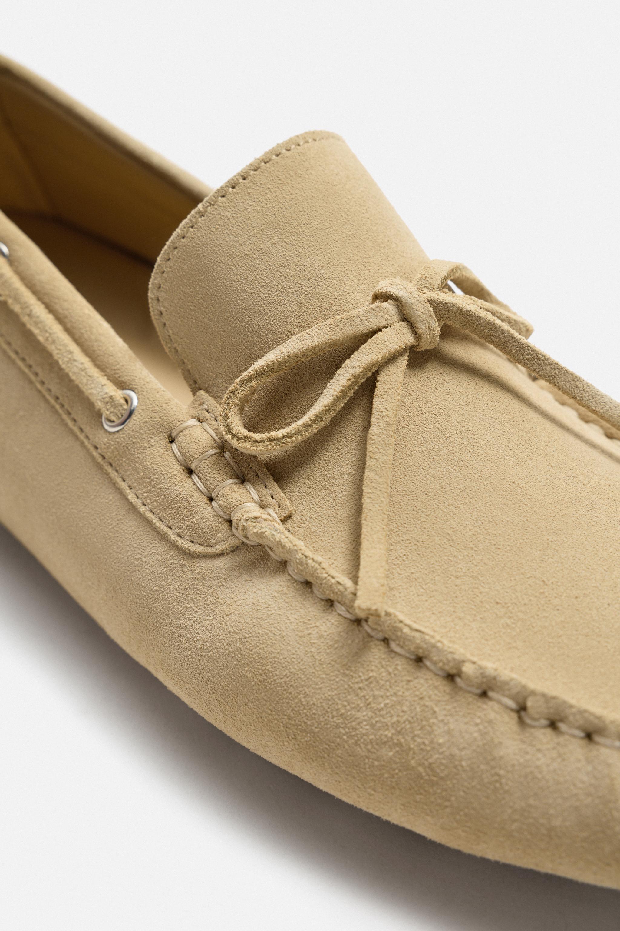 CASUAL LEATHER LOAFERS