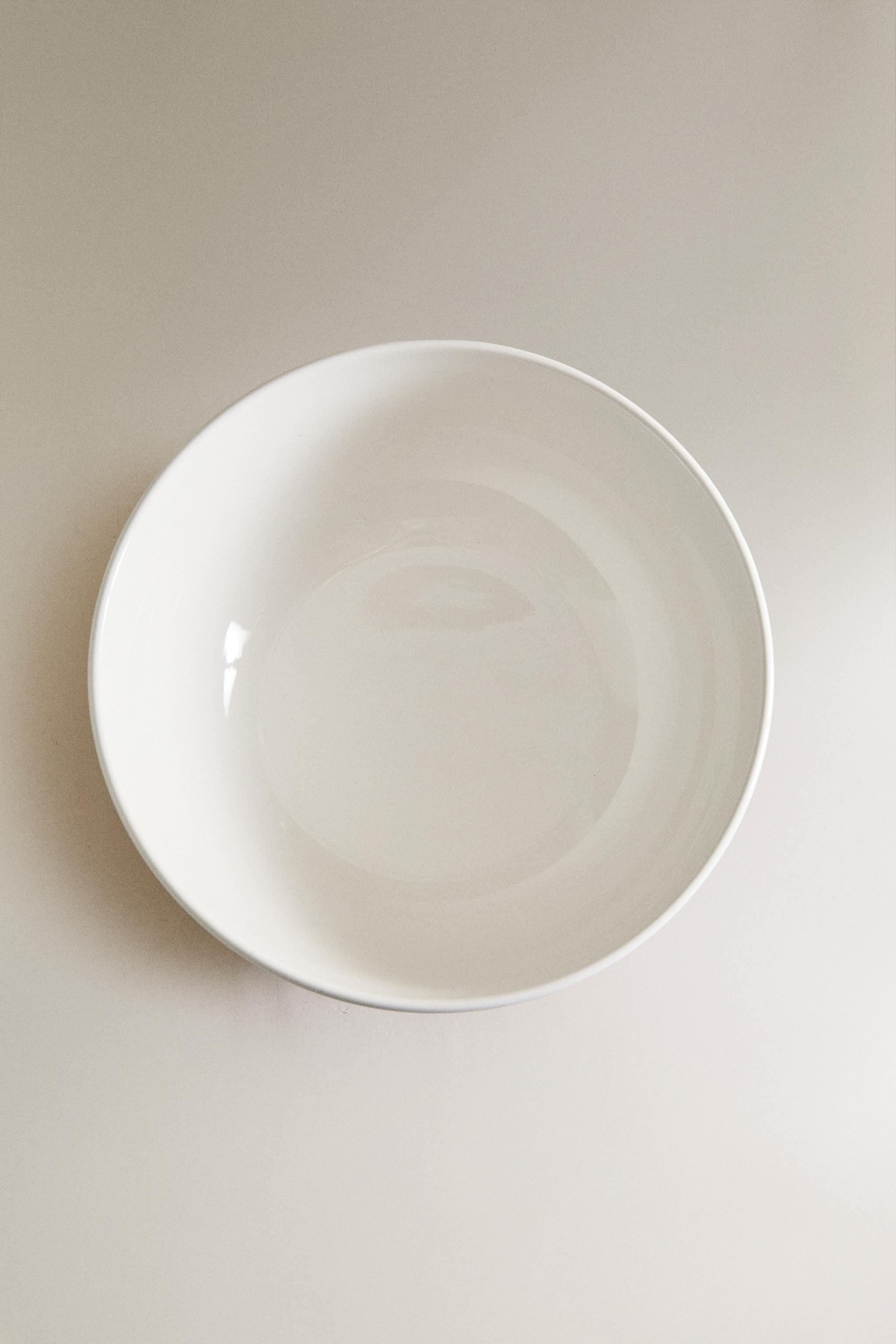 STONEWARE SALAD BOWL