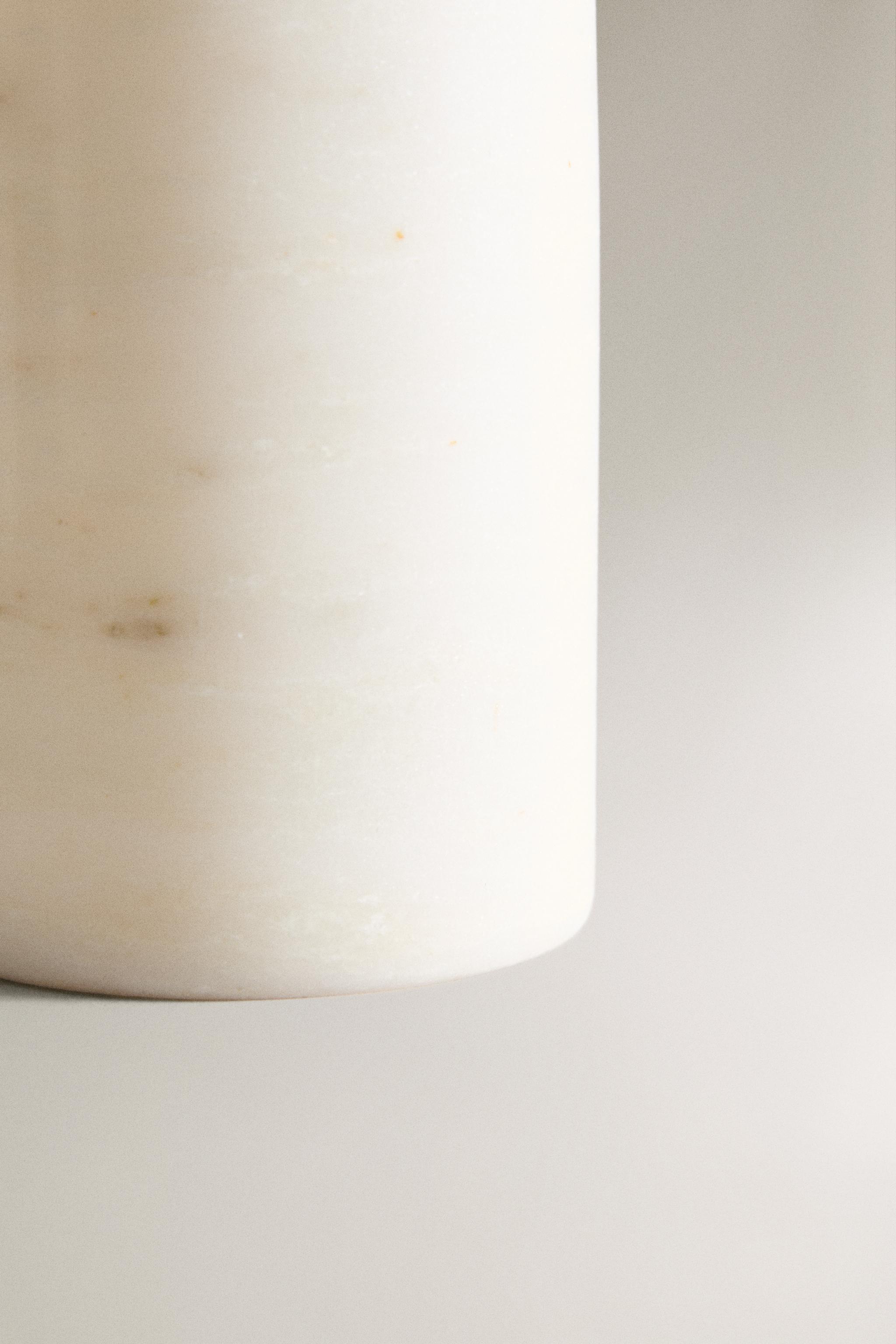 WHITE MARBLE TOOTHBRUSH HOLDER