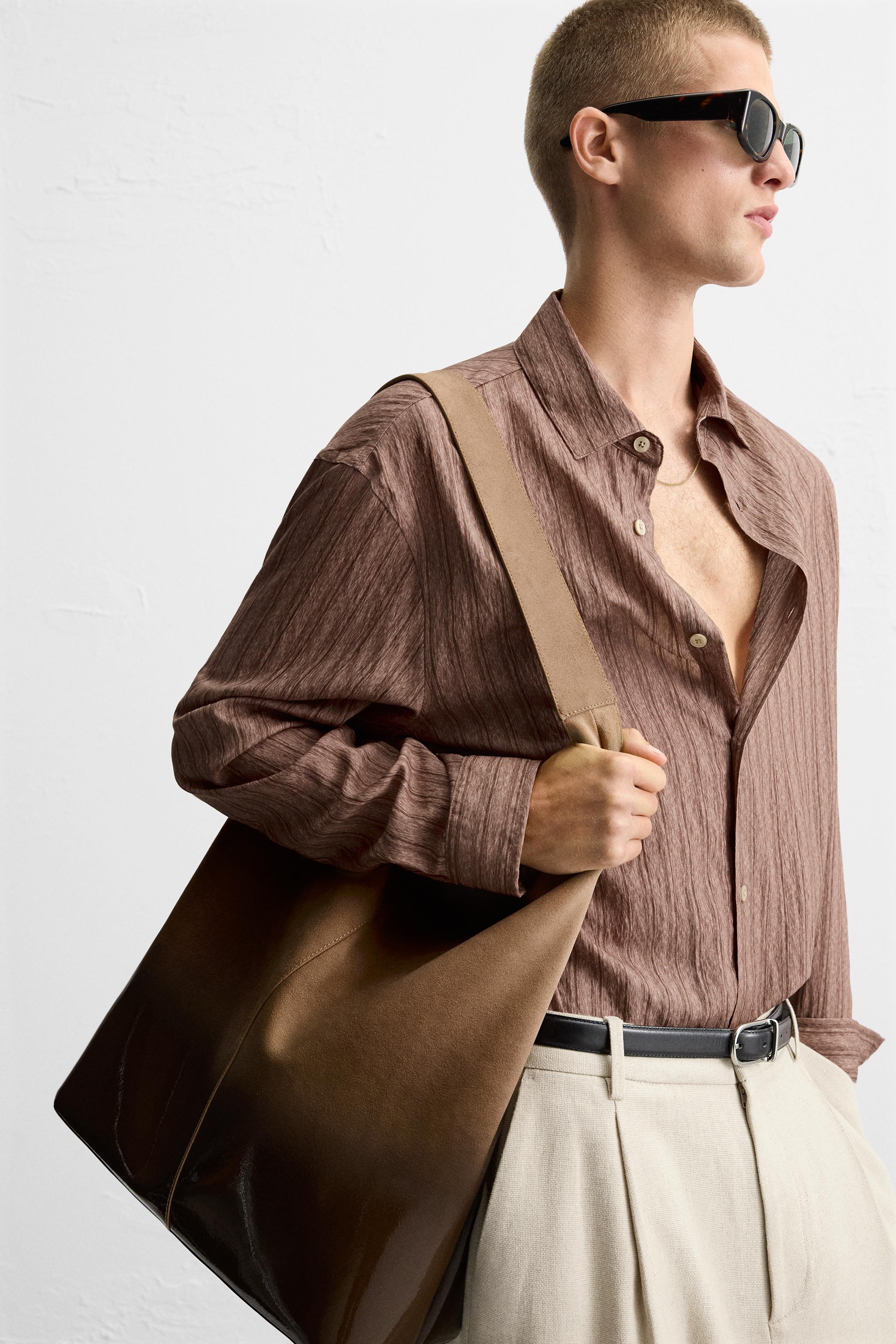 LACQUERED LEATHER SHOPPER BAG