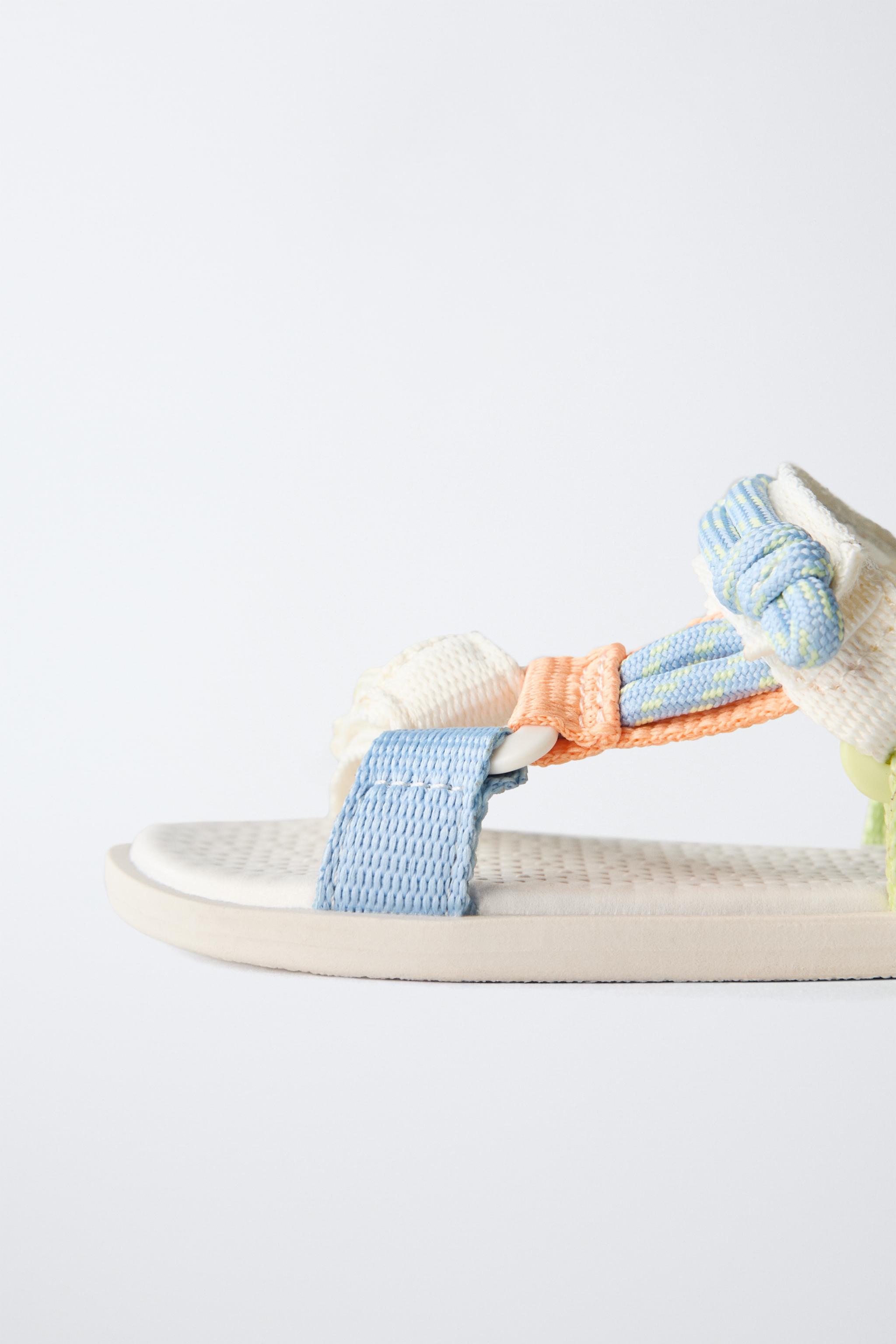 BAREFOOT TECHNICAL SANDALS