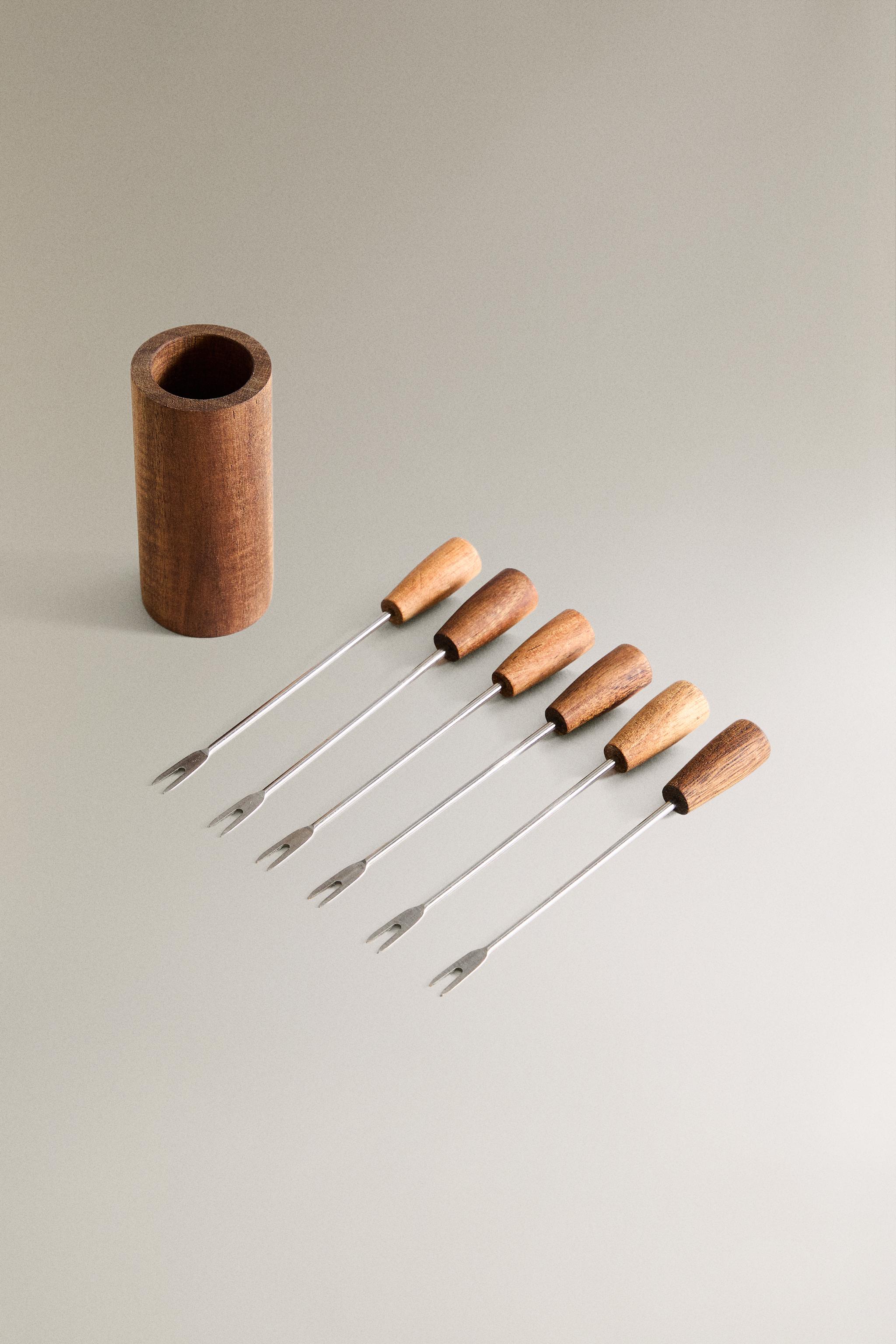 SET OF APPETIZER SKEWERS IN A CUP (SET OF 6)