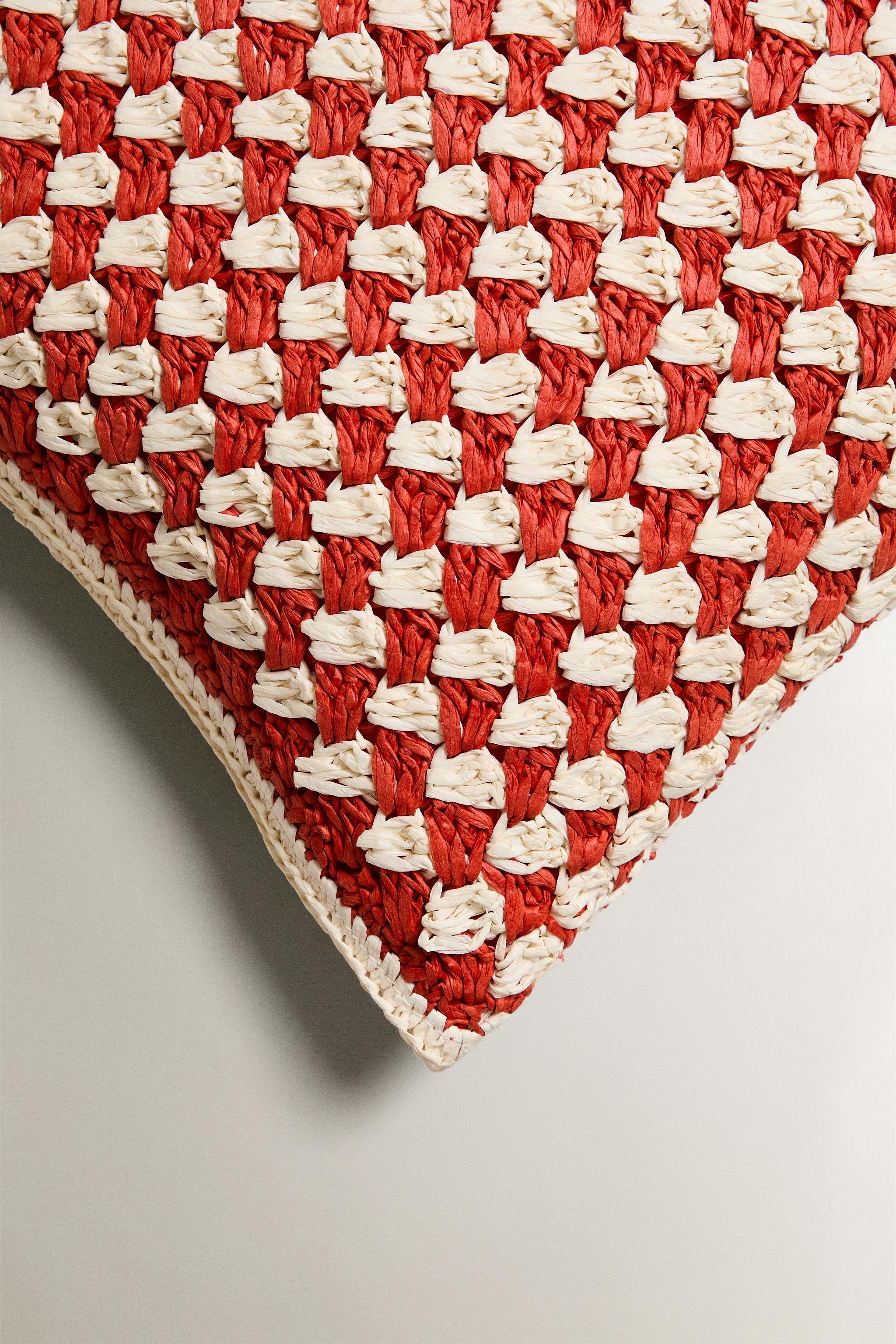 CROCHET THROW PILLOW COVER