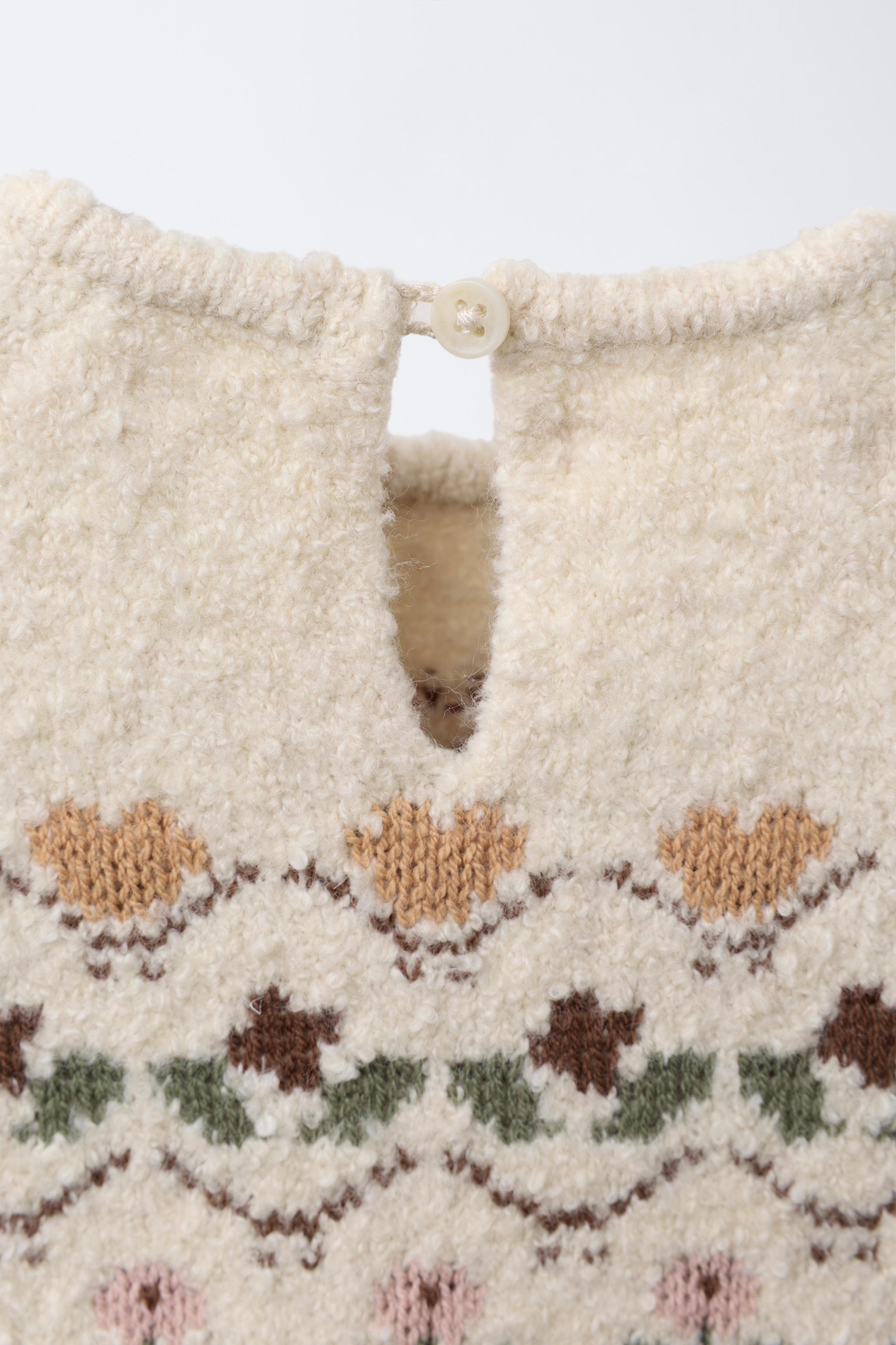 JACQUARD KNIT SWEATER