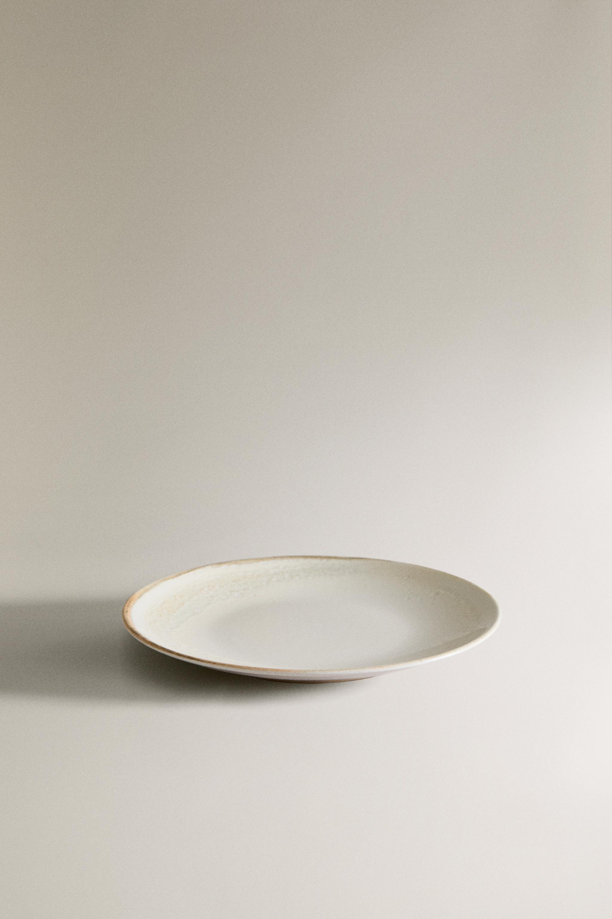 STONEWARE DESSERT PLATE