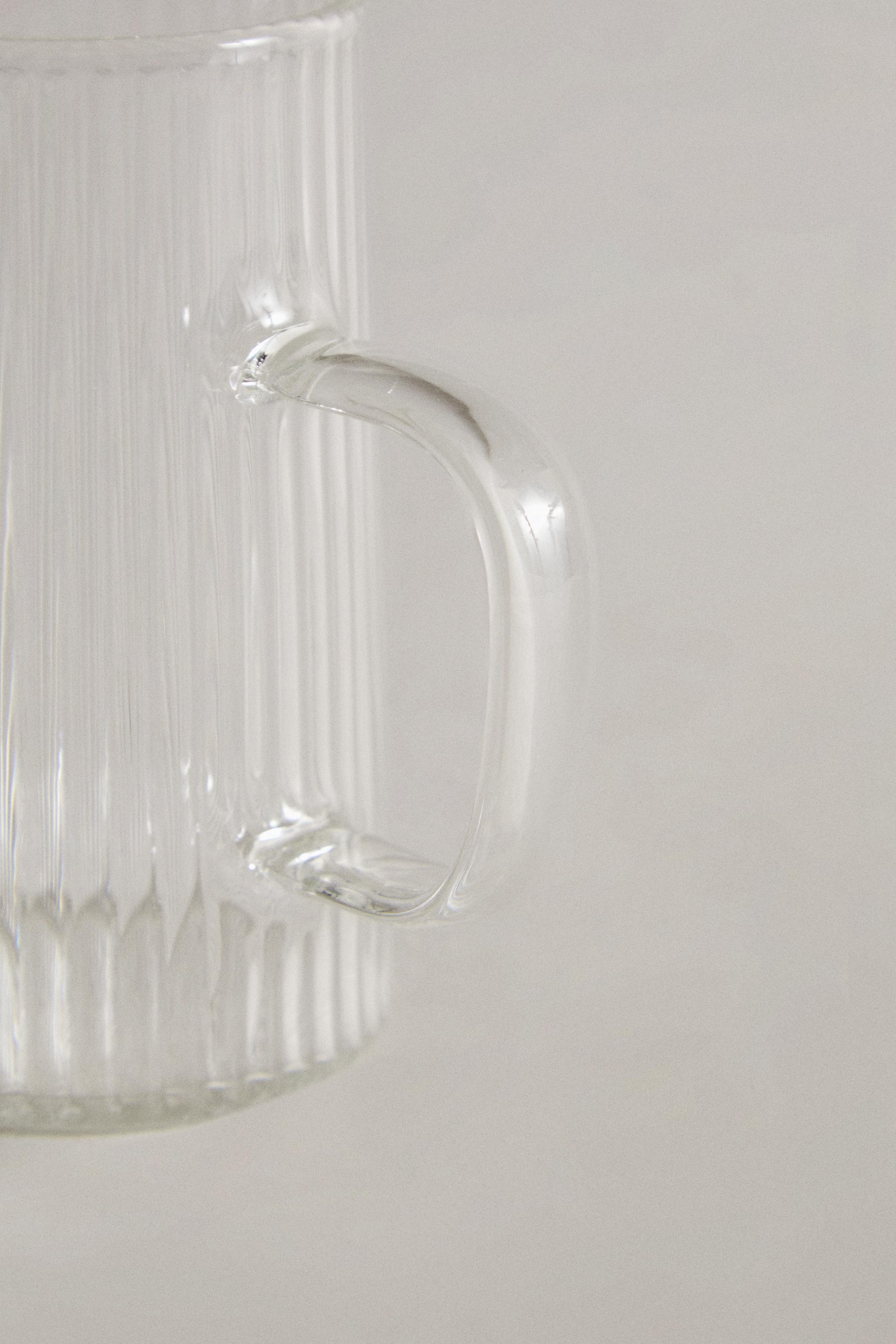 RAISED BOROSILICATE MILK PITCHER