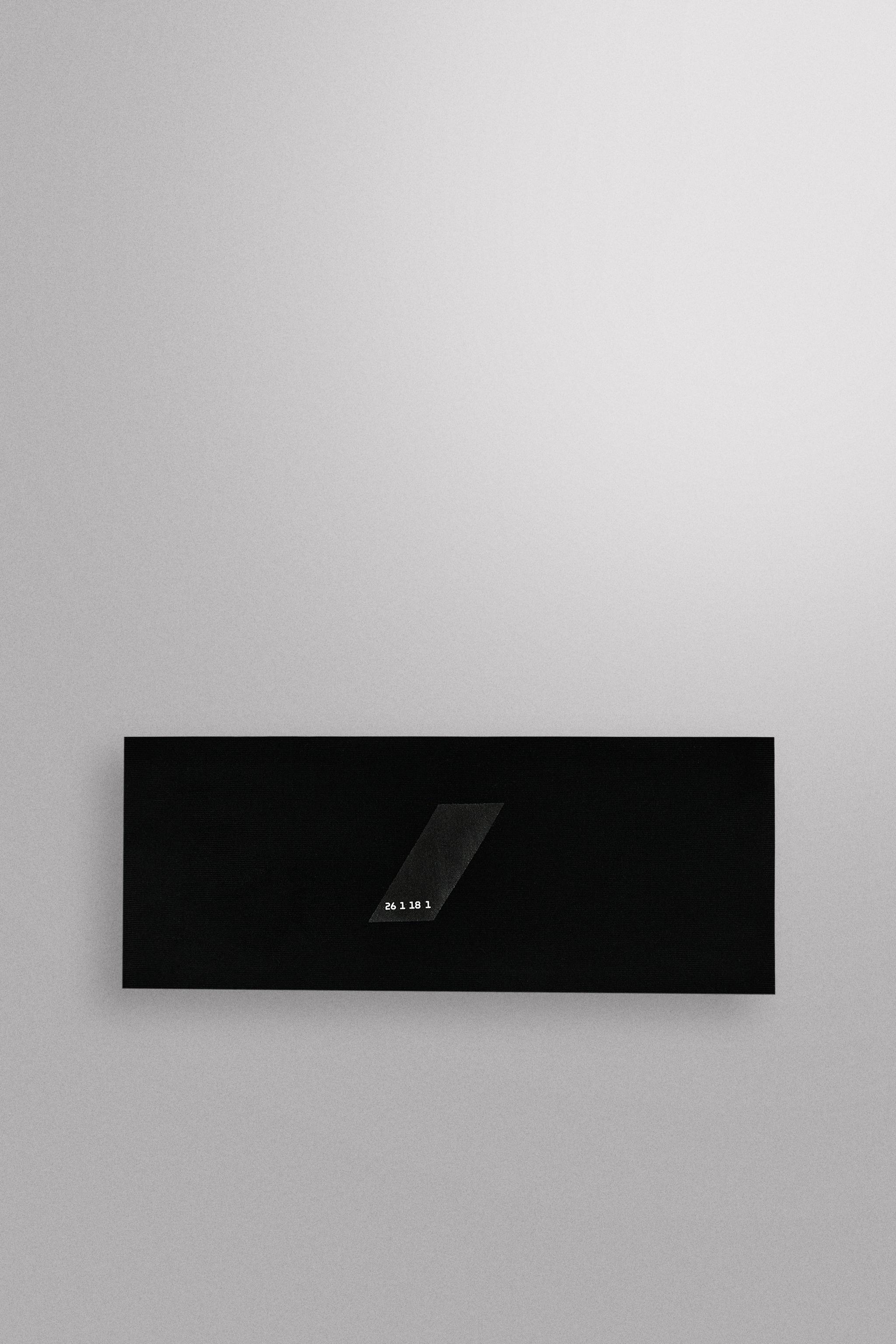 ELASTIC ATHLETIC HEADBAND