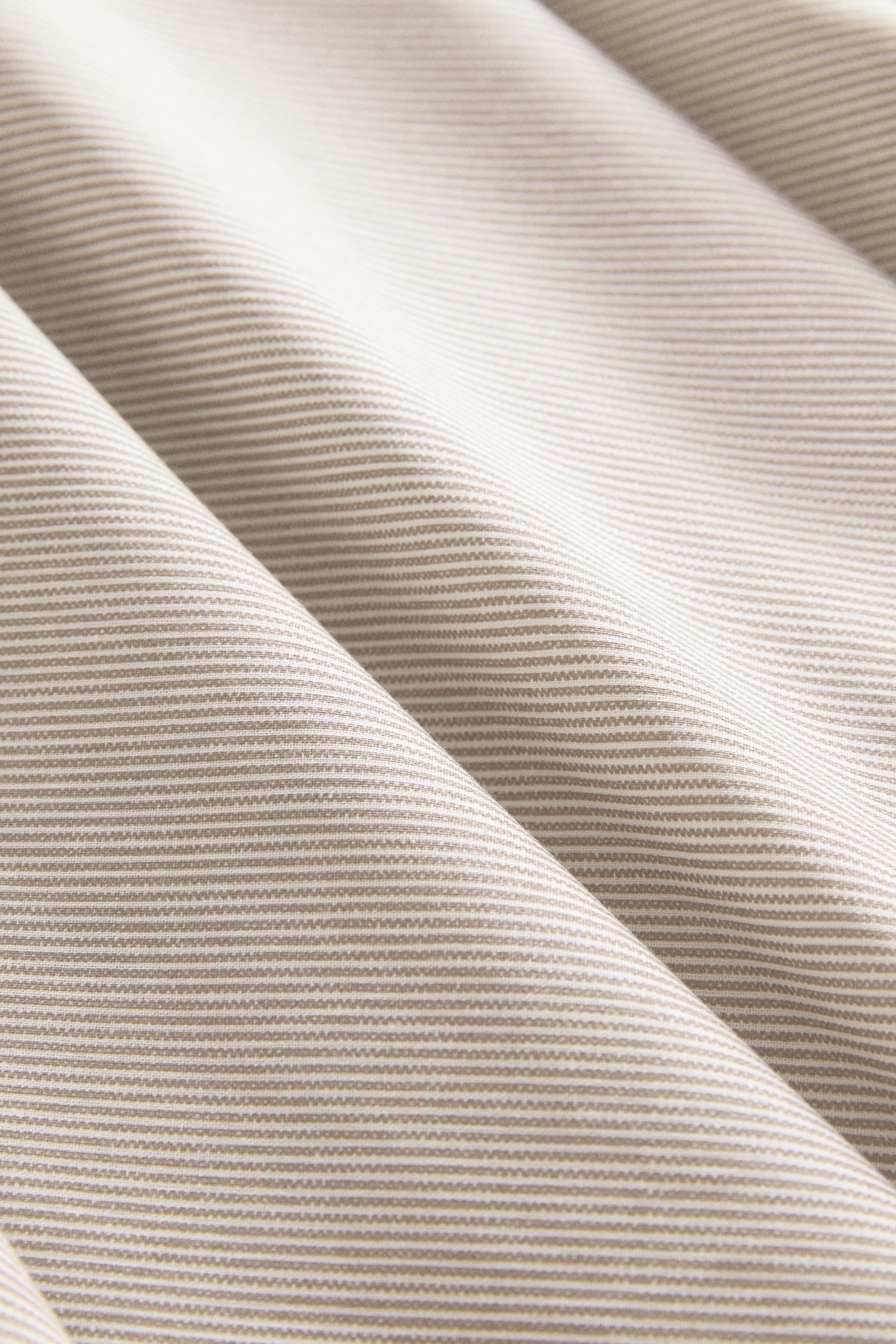 REVERSIBLE STRIPED DUVET COVER