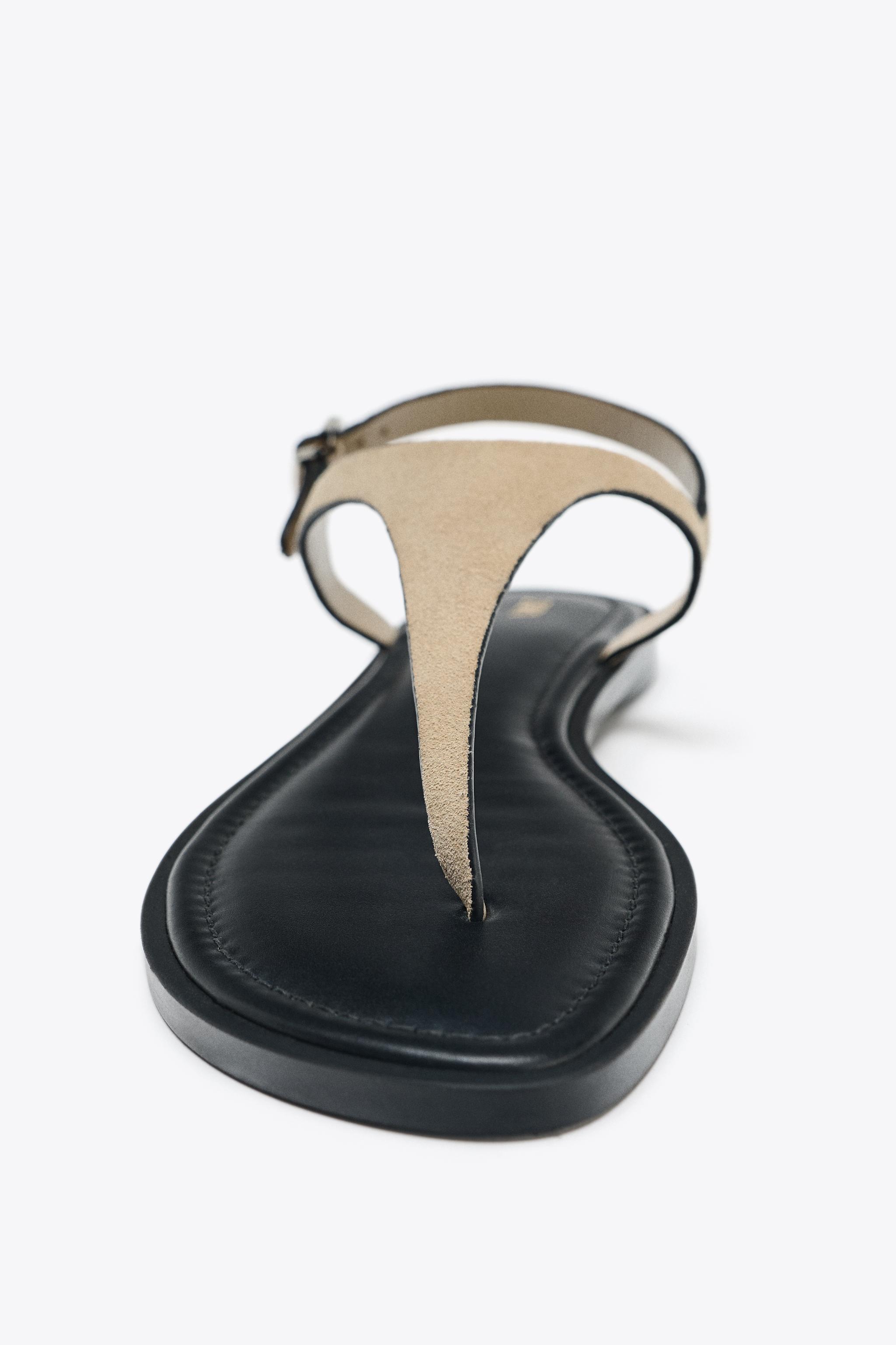 LEATHER BUCKLE STRAP SANDALS