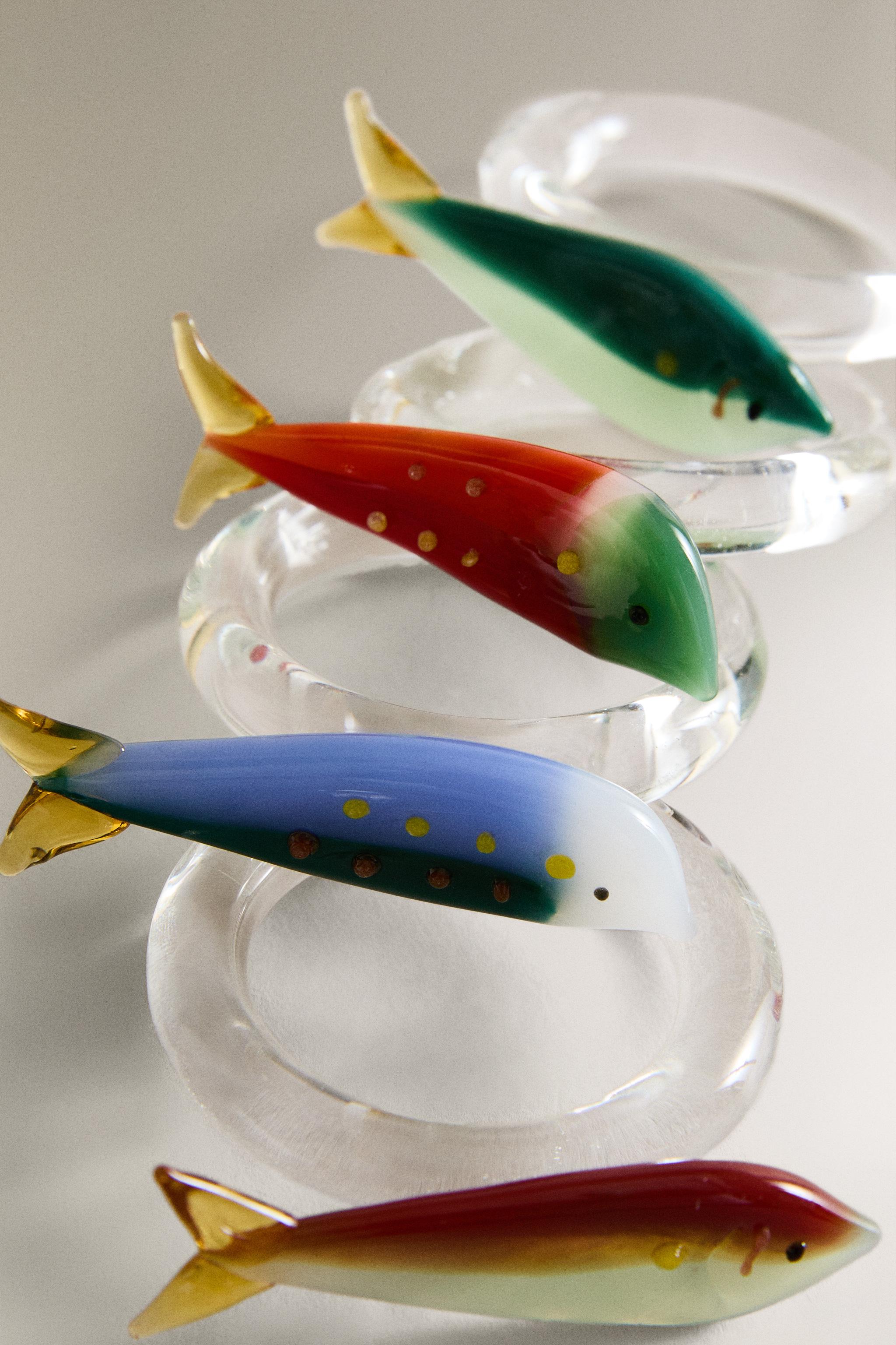 SET OF BOROSILICATE GLASS FISH NAPKIN RINGS (SET OF 4)