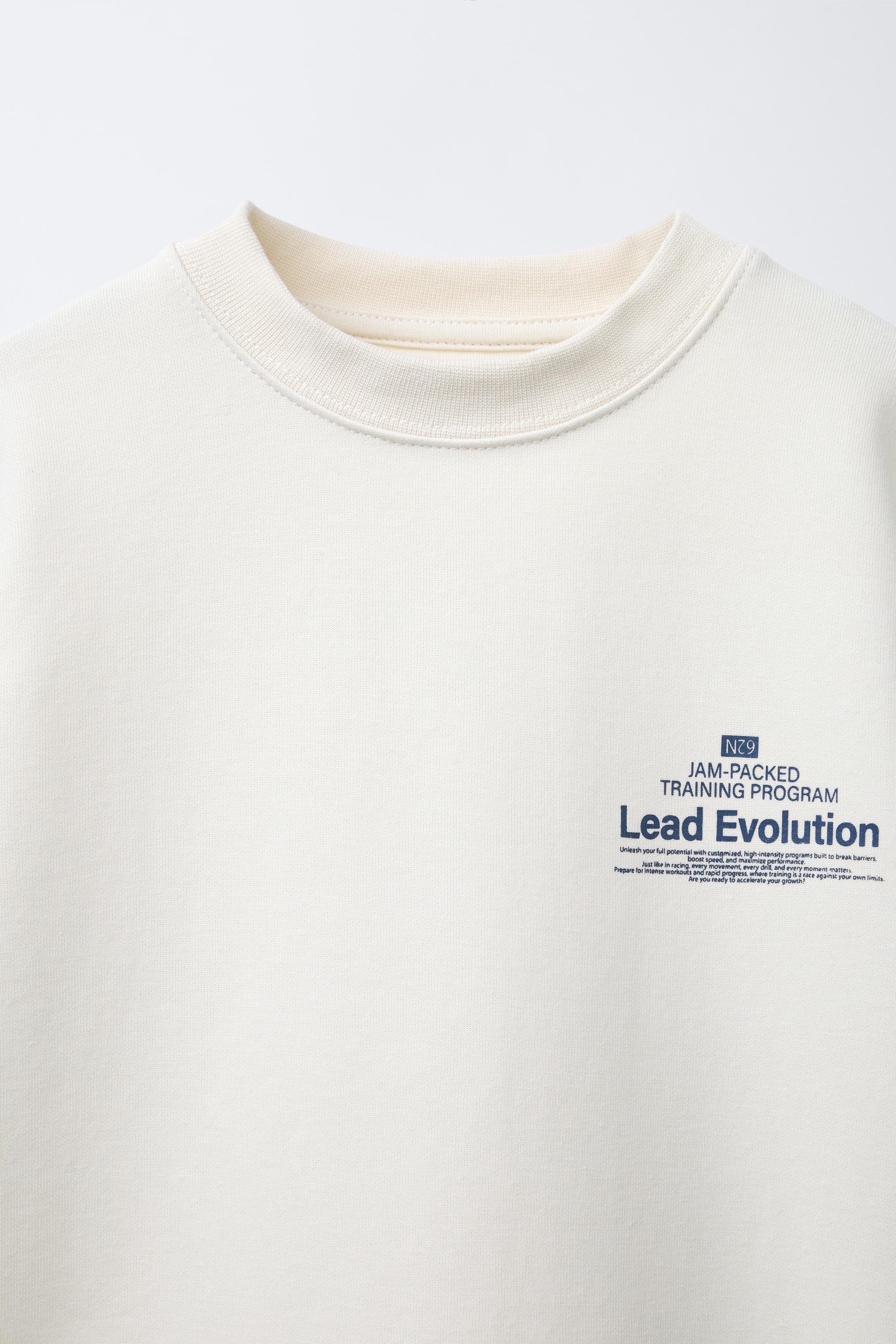 INTERLOCK T-SHIRT AND BERMUDA SET