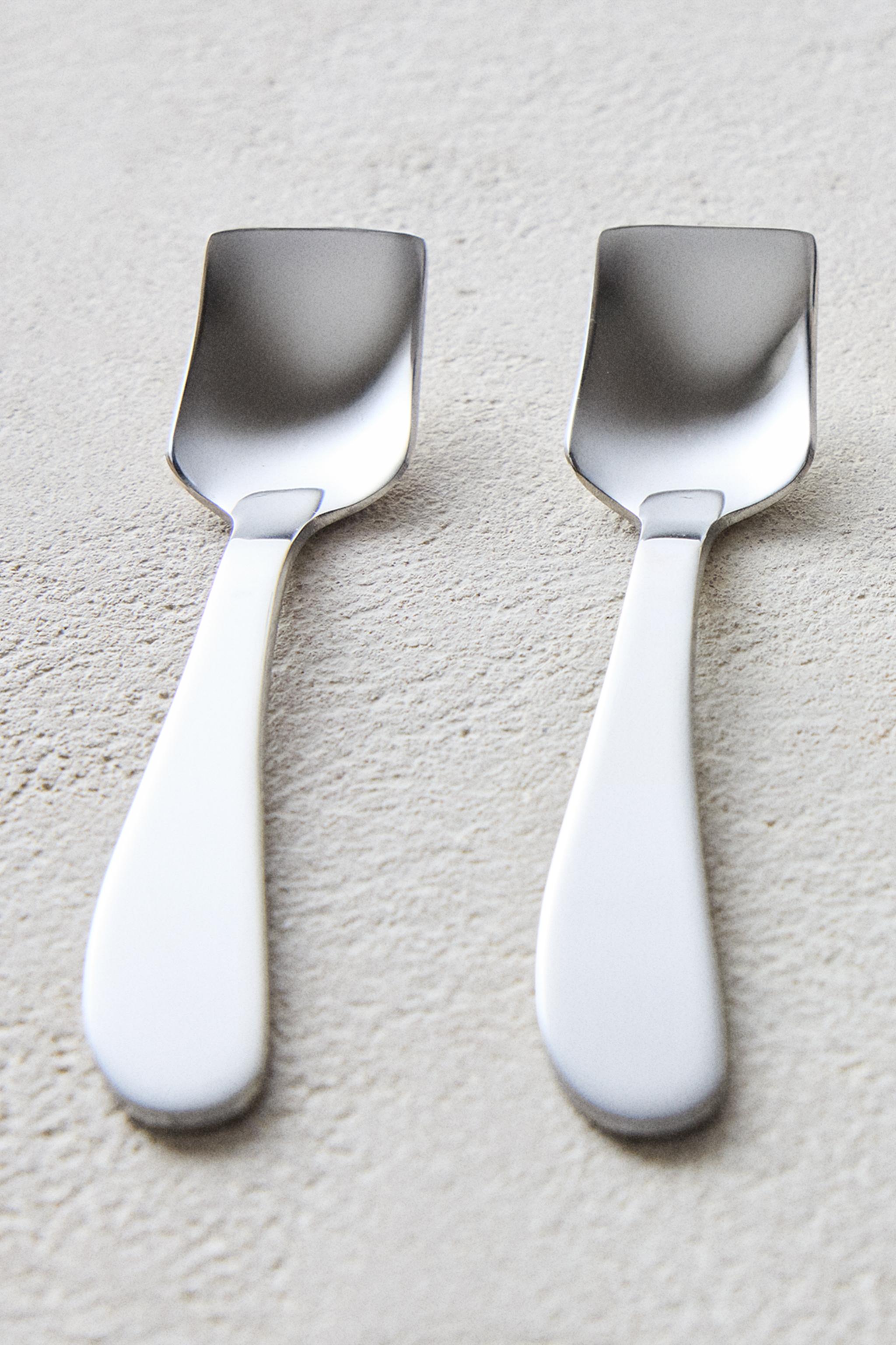 SET OF ICE CREAM SPOONS WITH CURVED HANDLES (SET OF 4)
