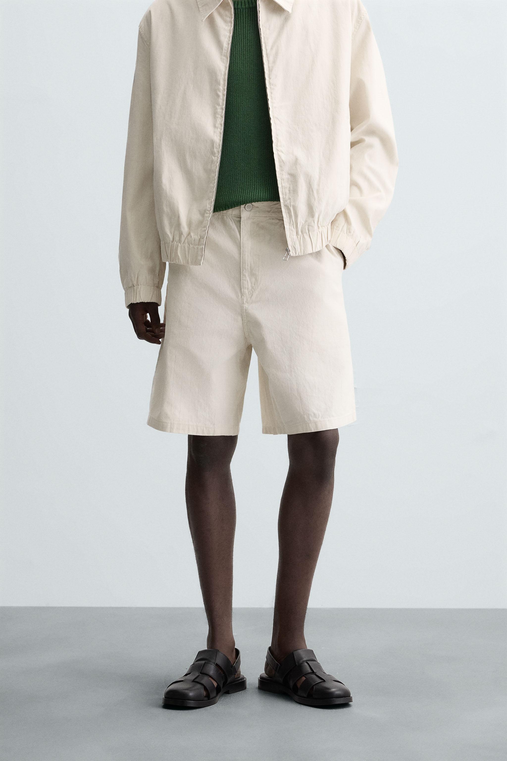 STRIPED REGULAR FIT SHORTS